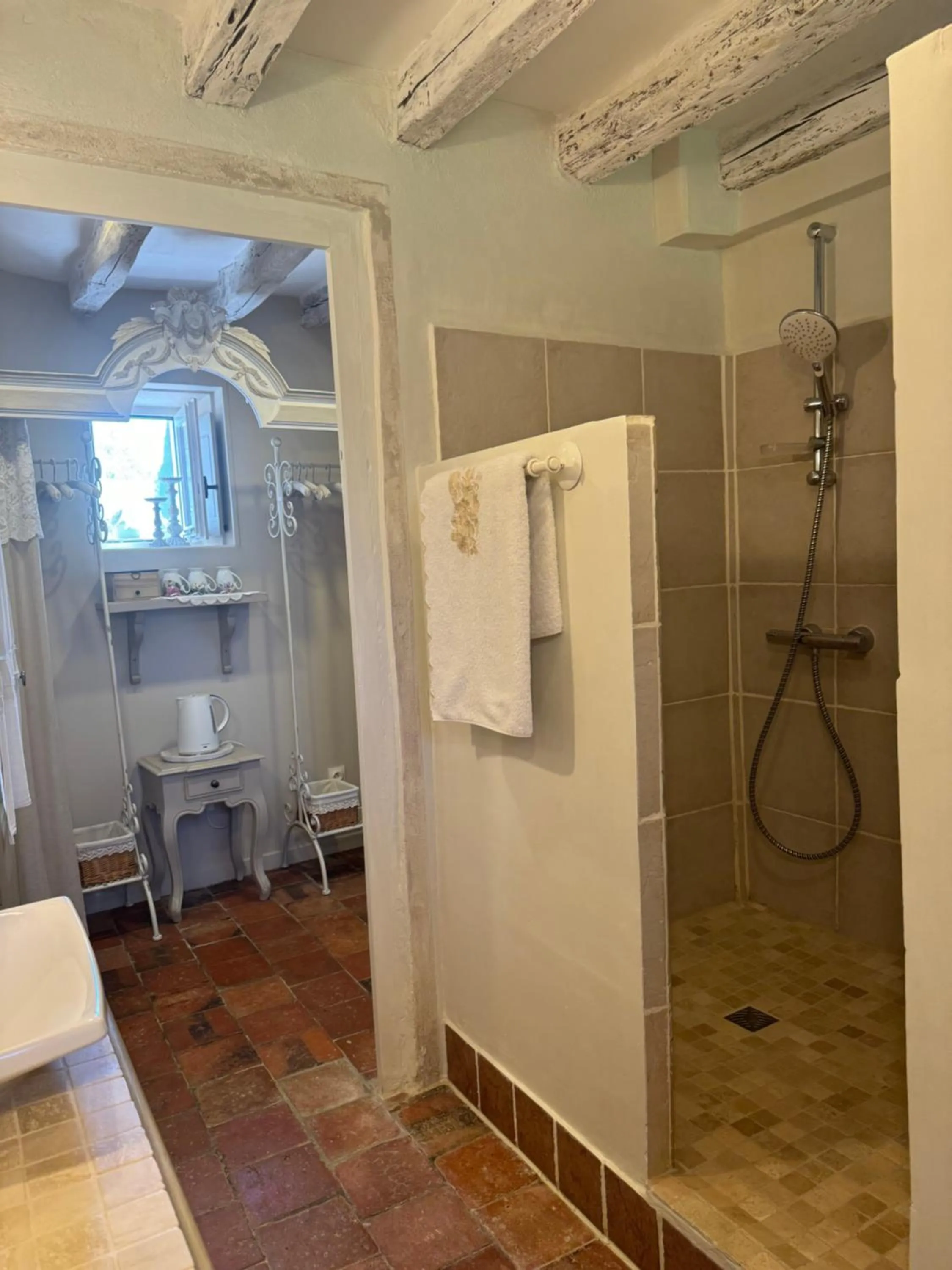 Property building in La Ferme Blanche