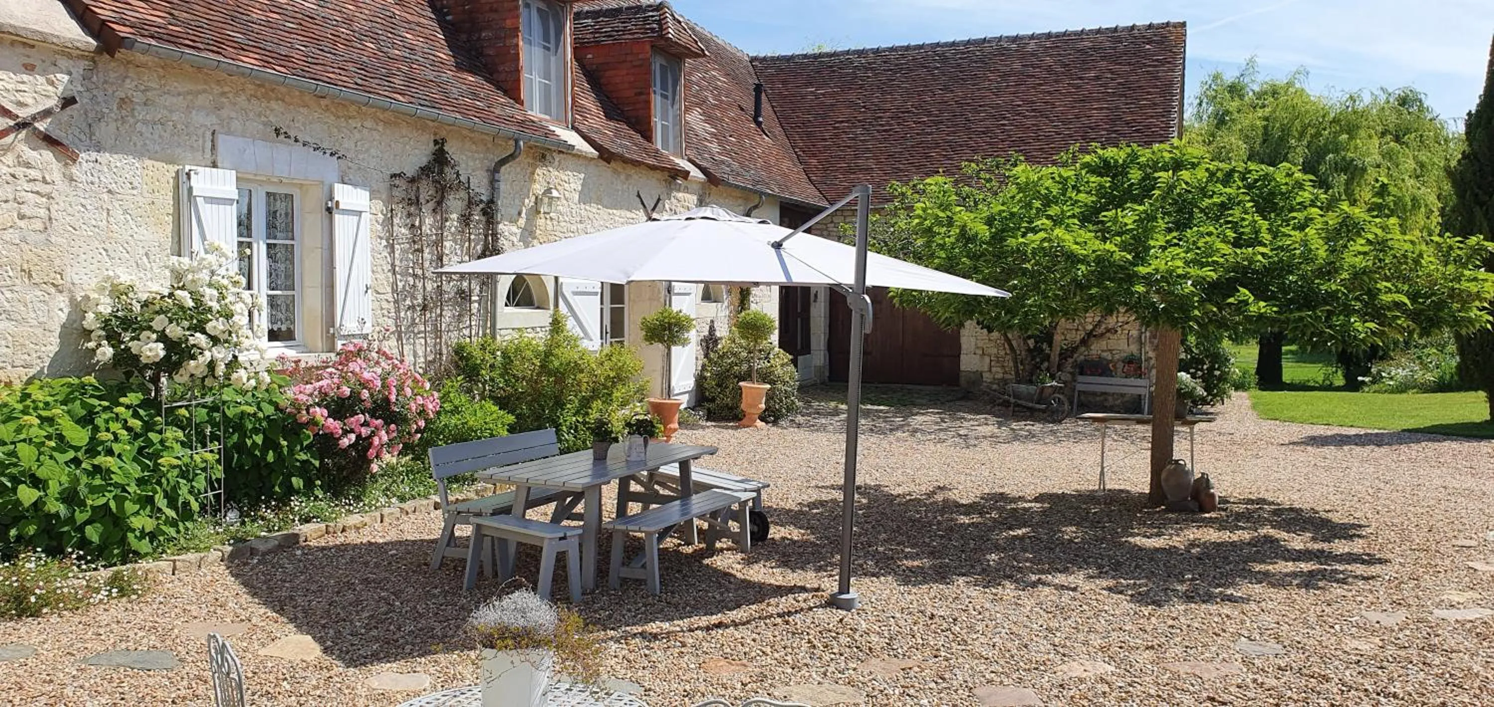Property building in La Ferme Blanche