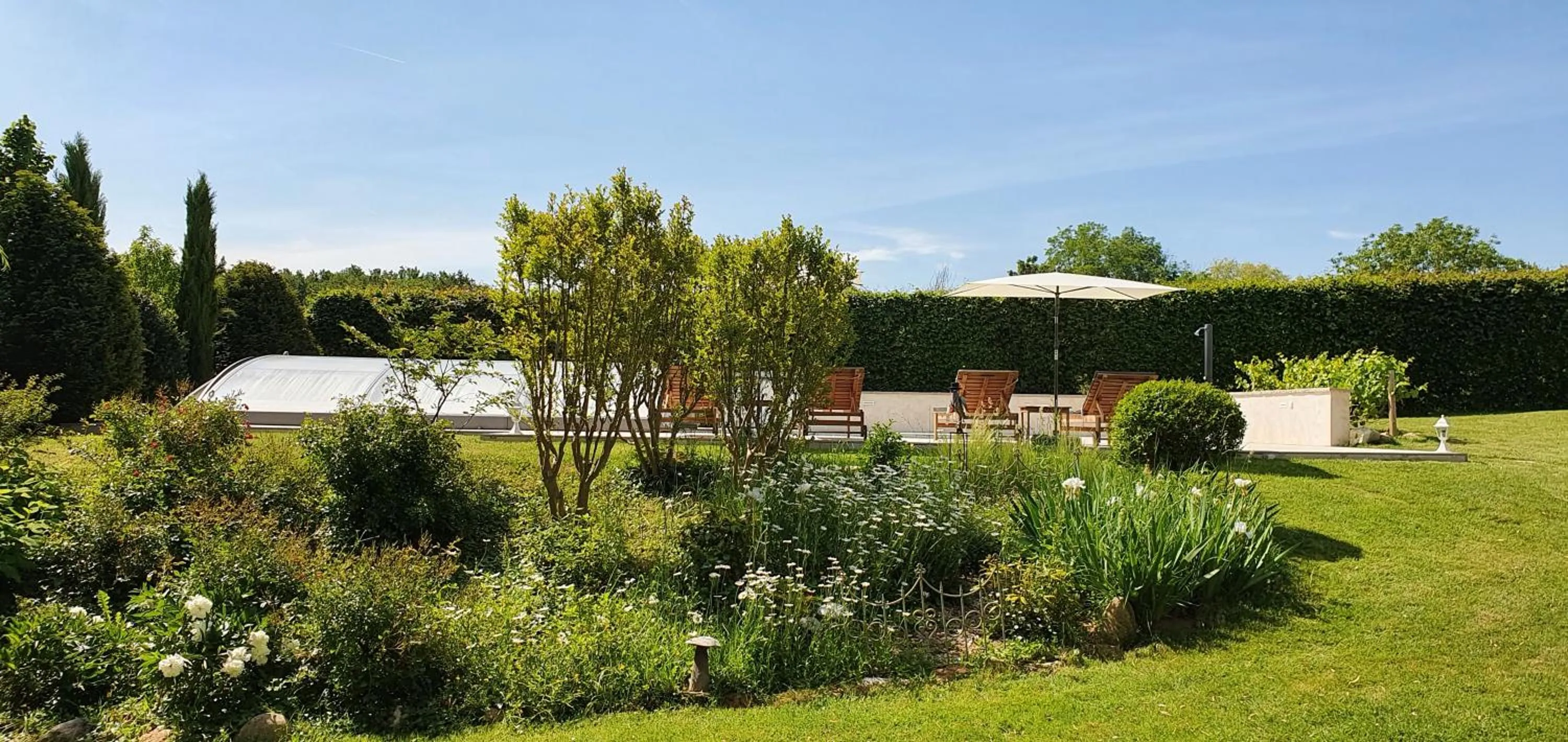 Garden in La Ferme Blanche