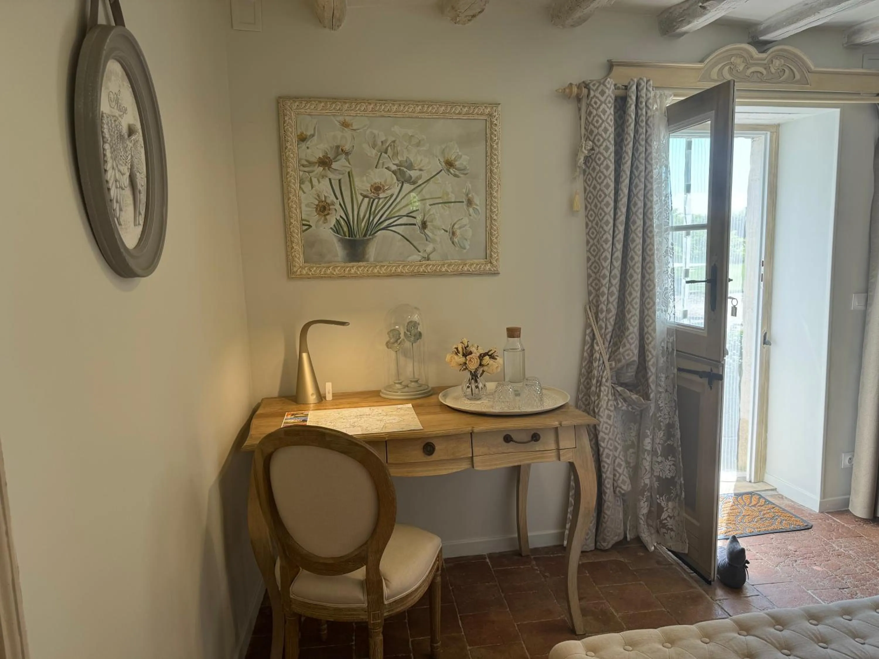 Property building in La Ferme Blanche