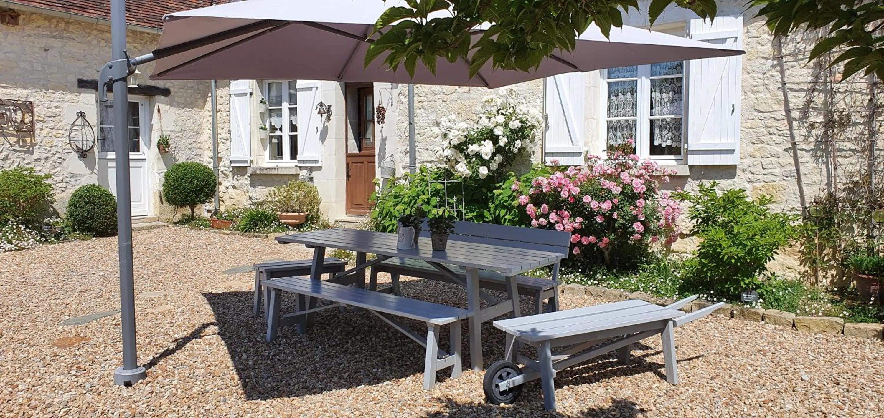 Property building in La Ferme Blanche