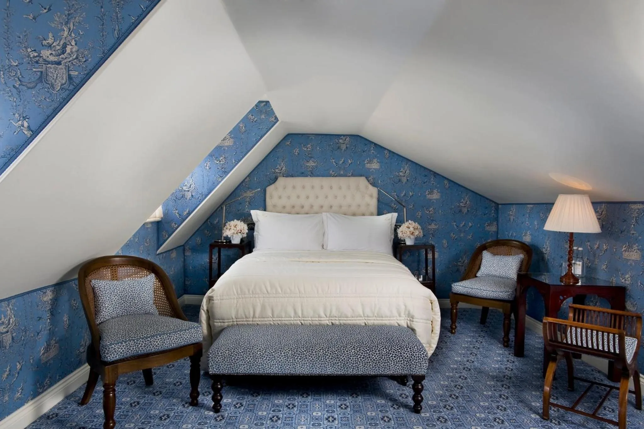 Photo of the whole room, Bed in The Old Government House Hotel & Spa