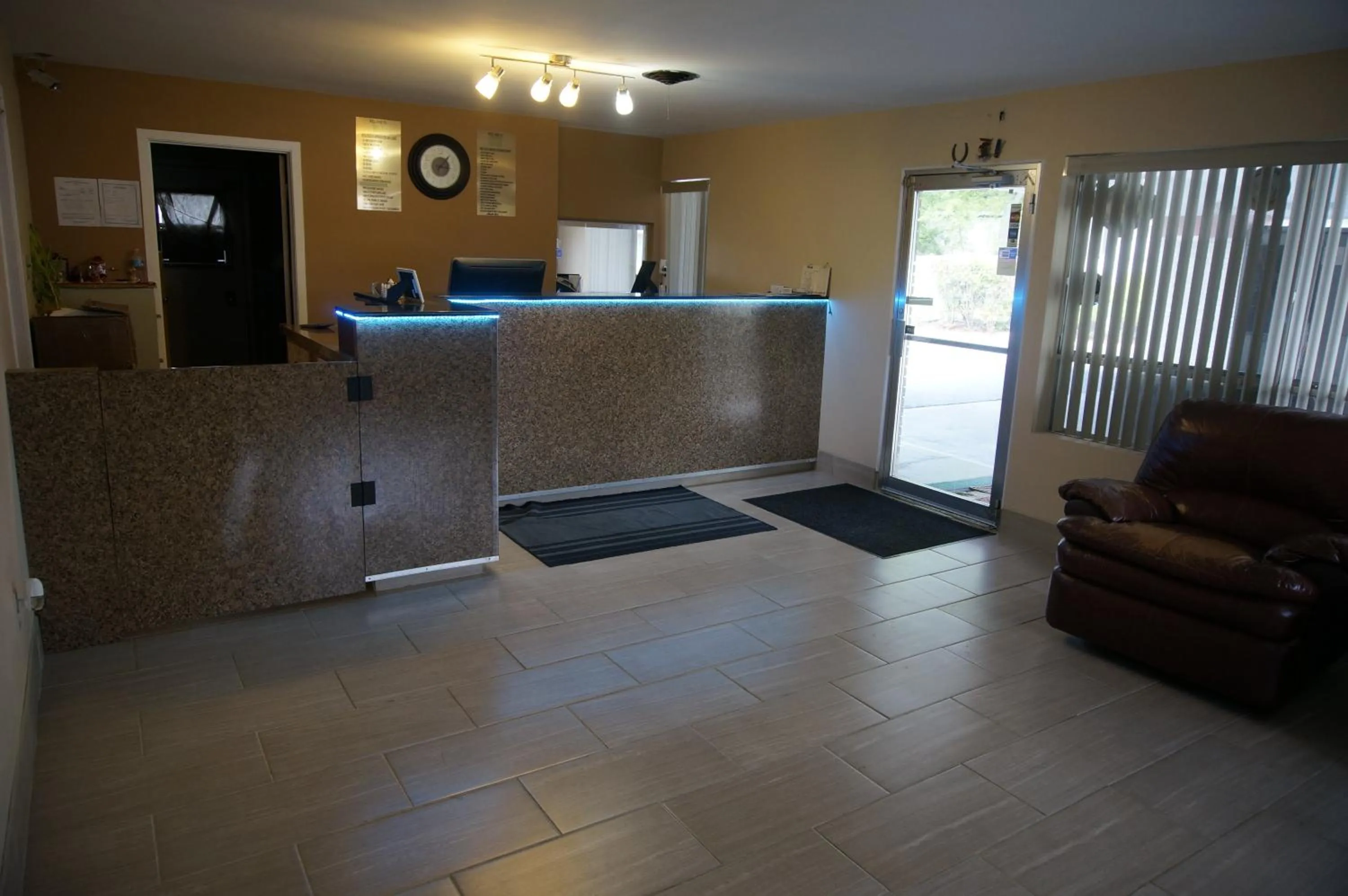 Lobby or reception in Budget Inn Malvern