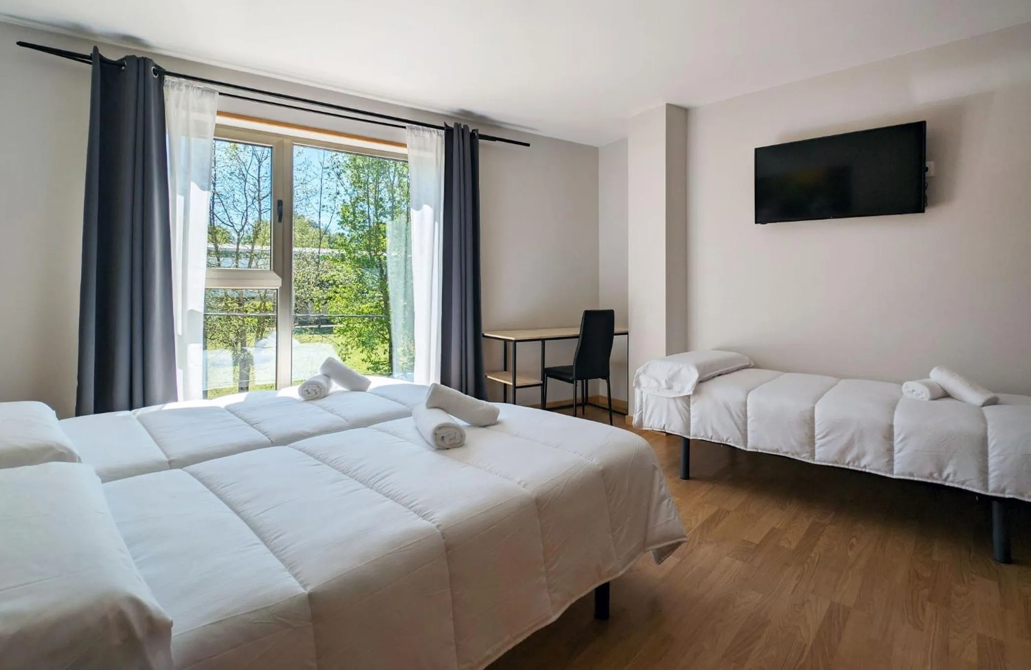 Bedroom, Bed in Duerming Villa de Arzúa