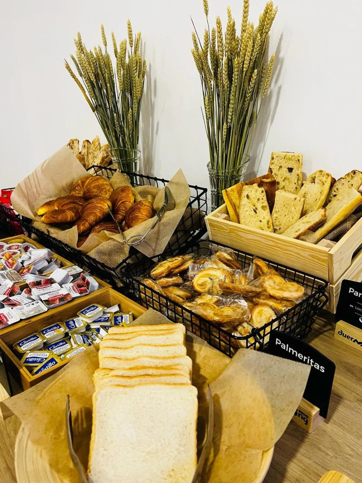 Breakfast in Duerming Villa de Arzúa