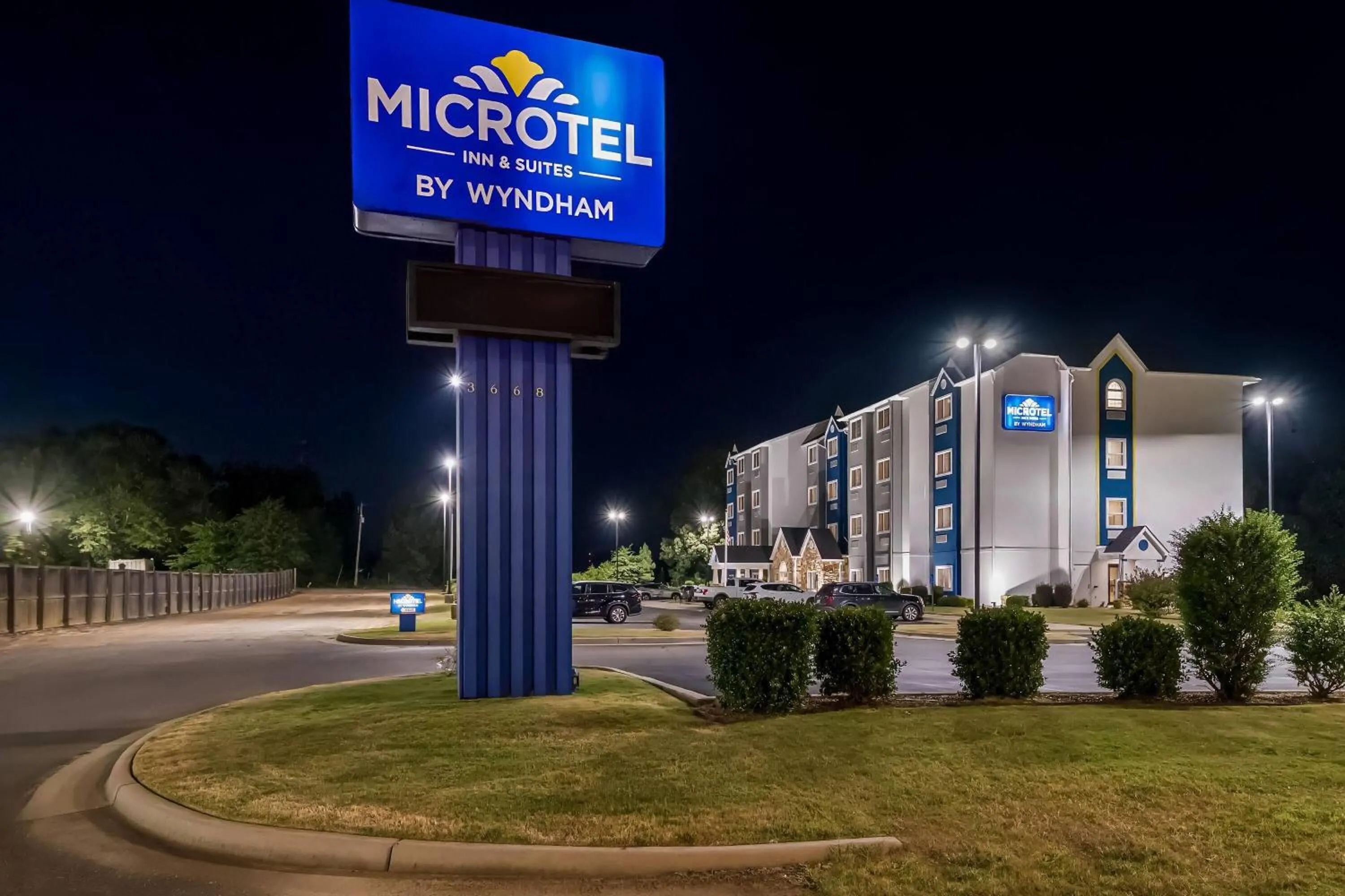 Property building in Microtel Inn & Suites by Wyndham Searcy