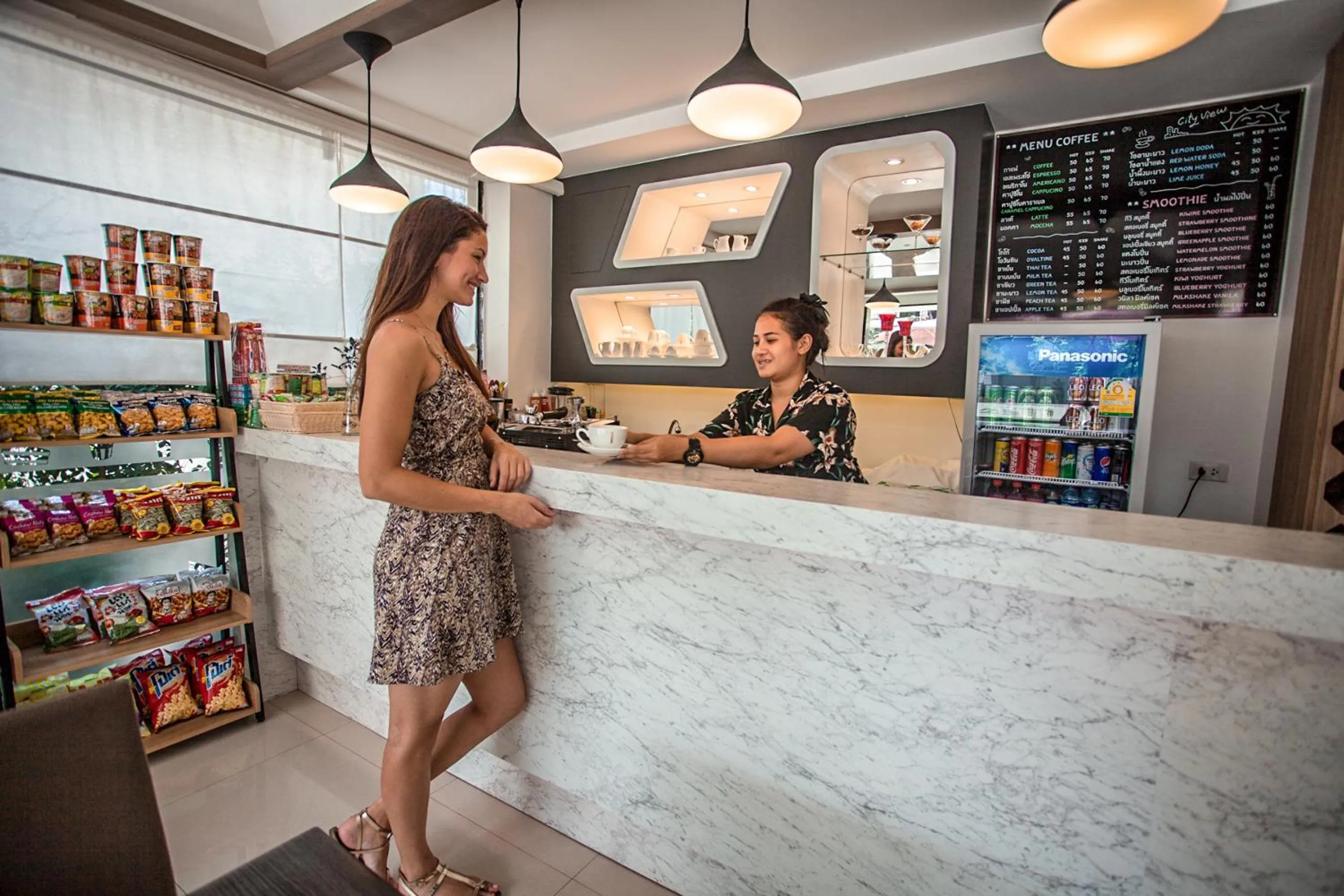 Restaurant/places to eat in City View Residence