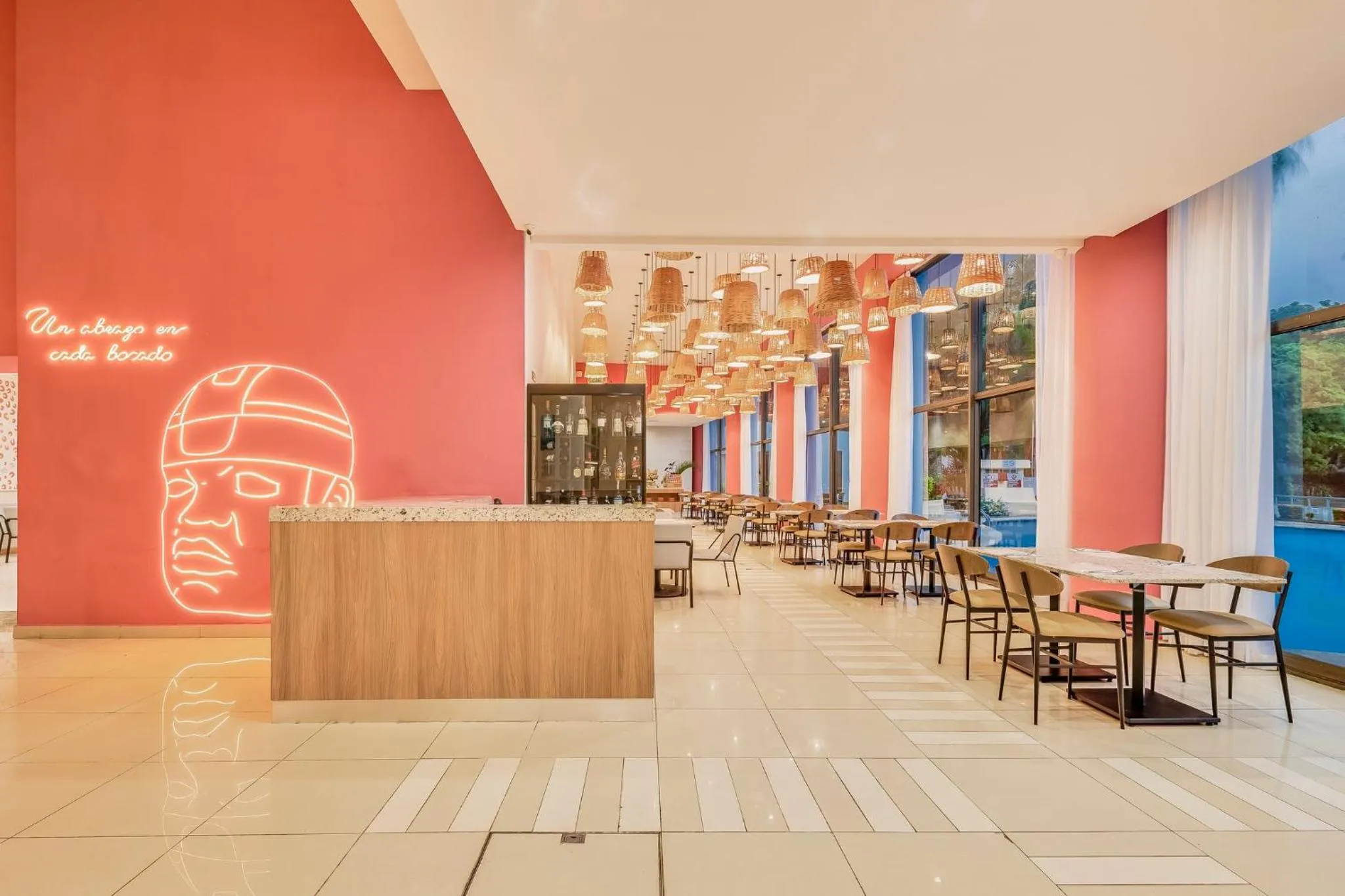 Restaurant/places to eat in Fiesta Inn Villahermosa Cencali