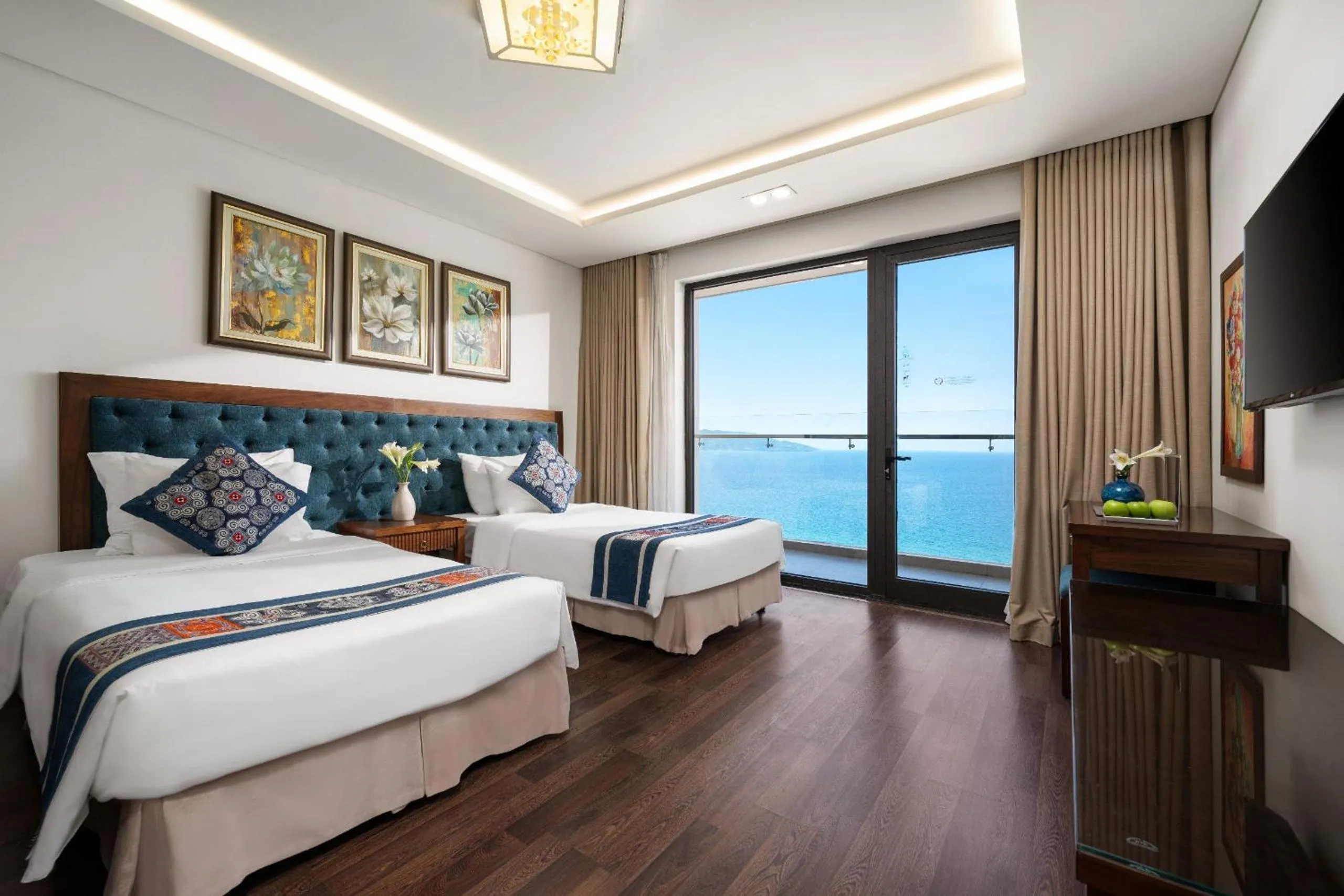 Bed in Balcona Hotel Da Nang