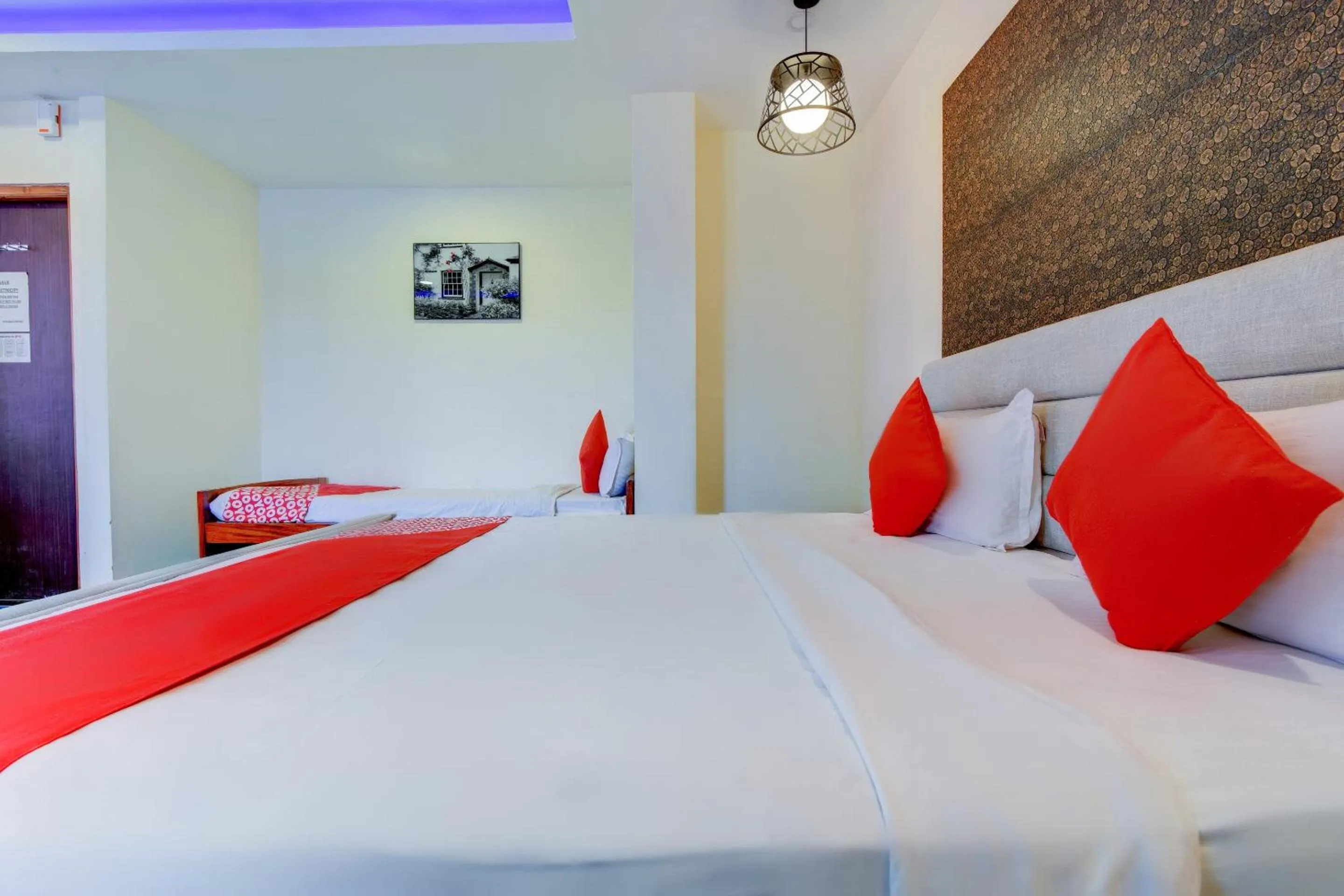 Bedroom, Bed in Hotel O P S Grand