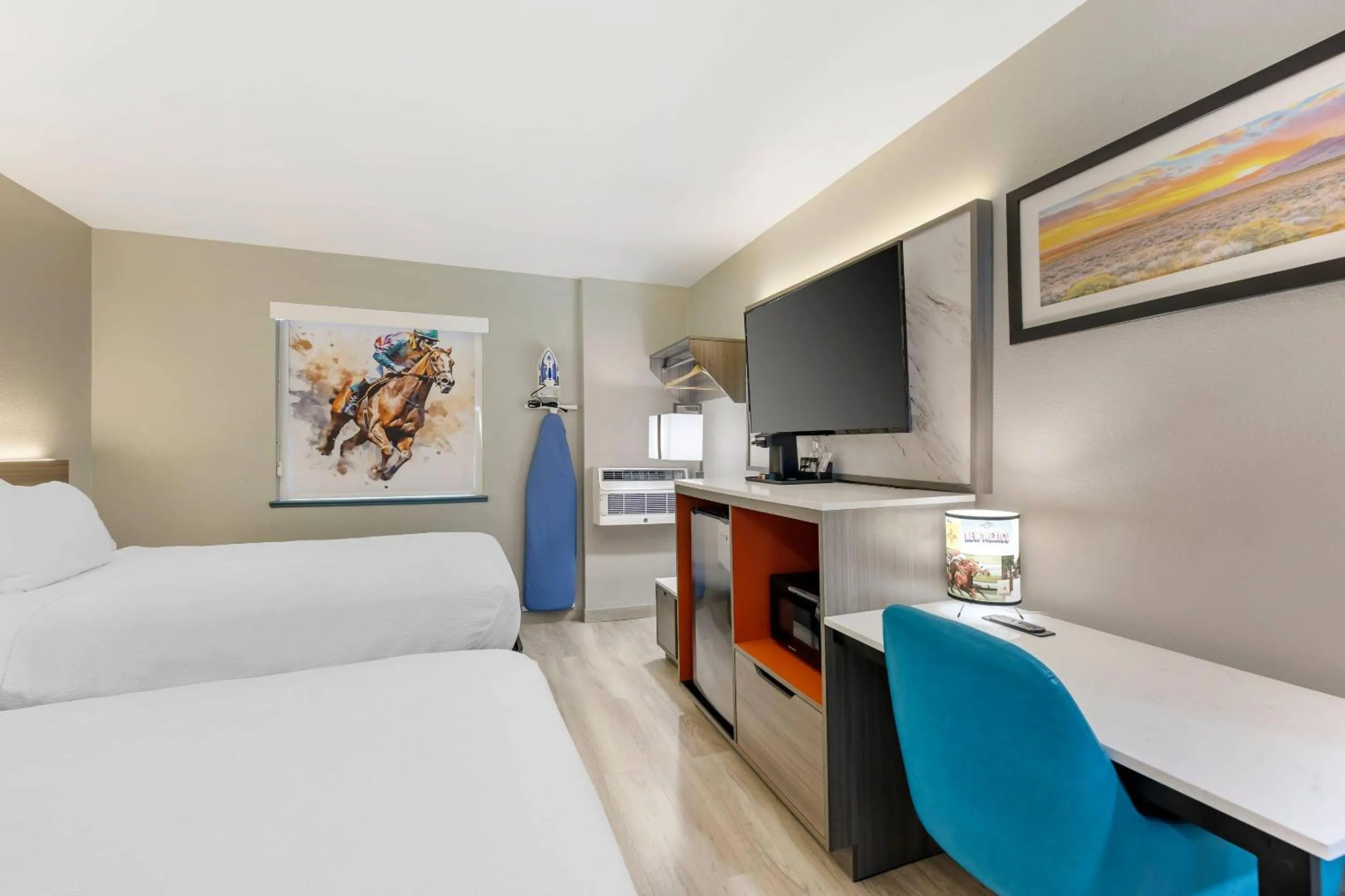 Bedroom, Bed in Quality Inn