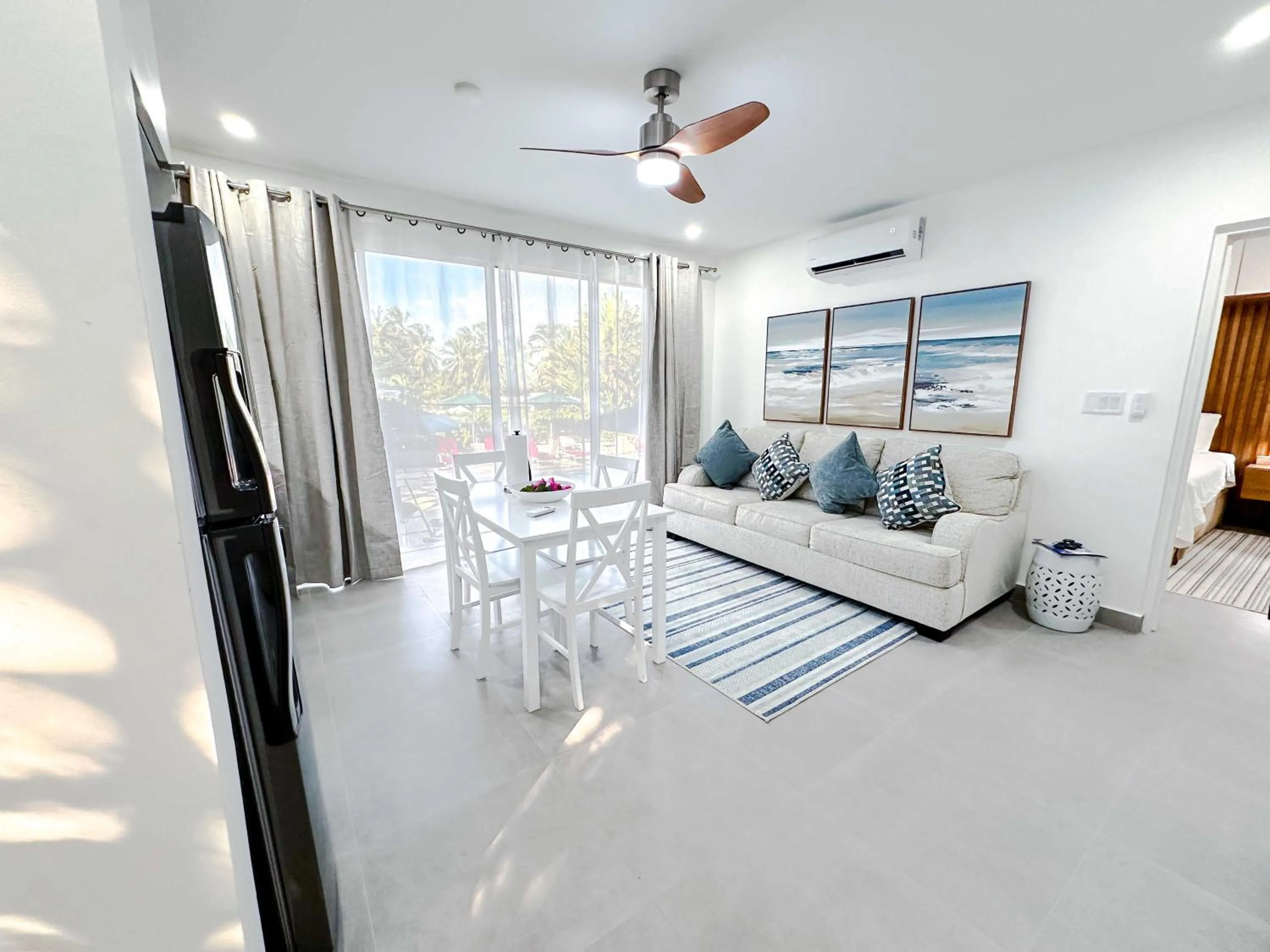 Living room in The Palms Resort