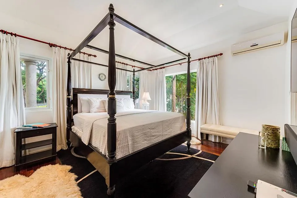 Bed in The Palms Resort