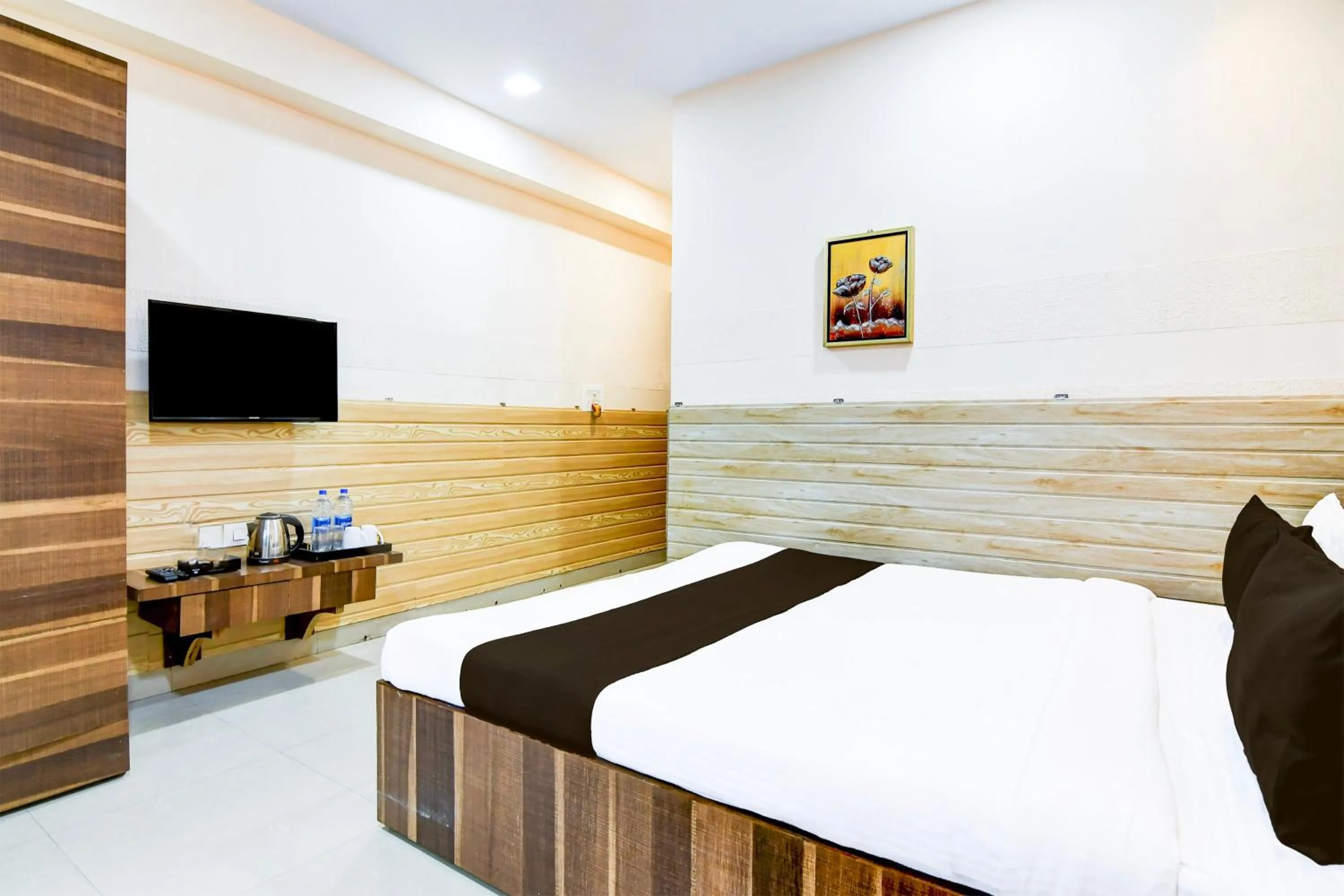 Bedroom, Bed in Super Collection O Behala