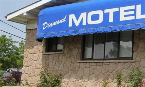 Facade/entrance in Diamond Motor Inn