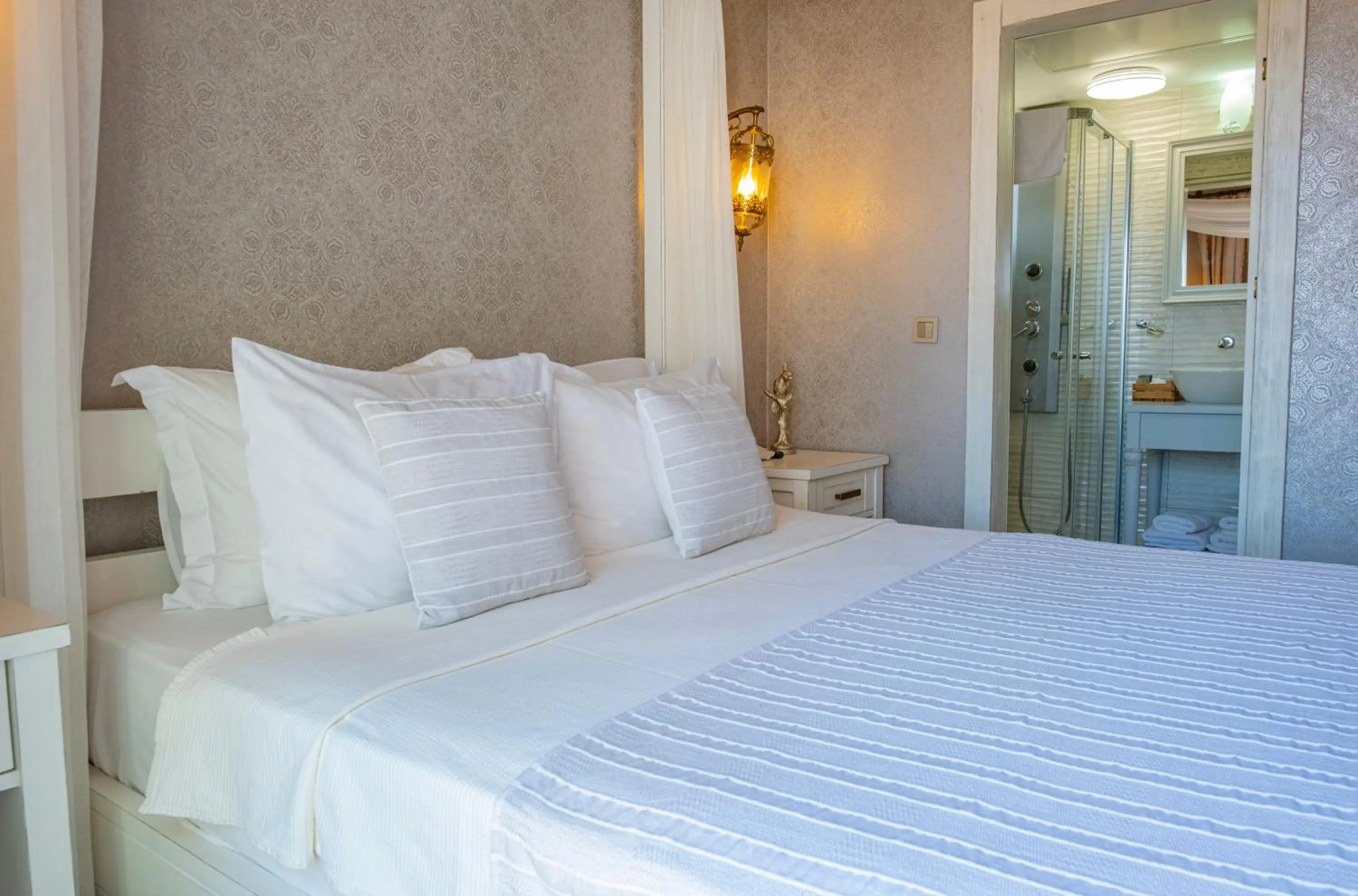 PROVENCE MANSİON ALAÇATI