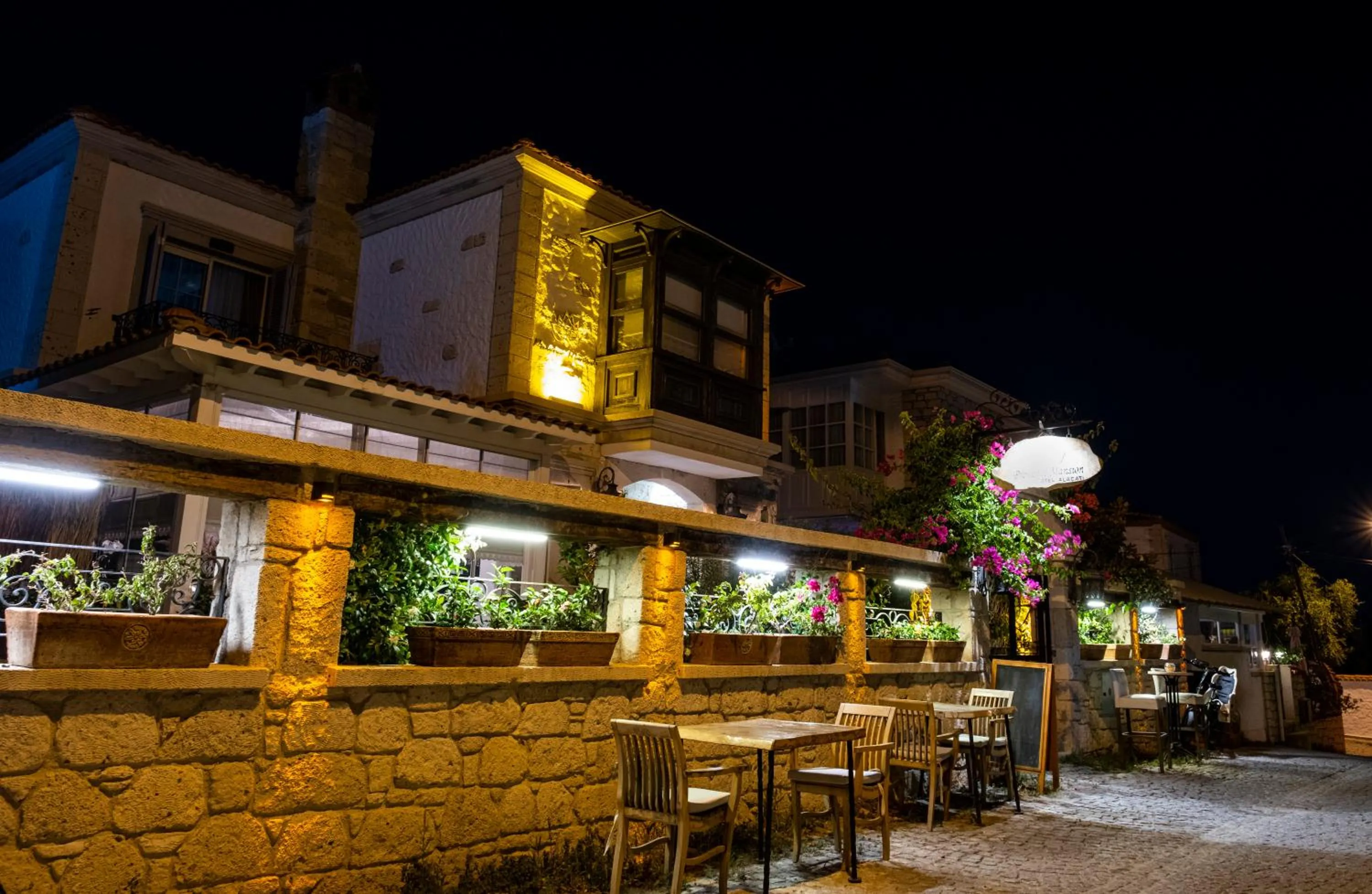 Street view in PROVENCE MANSİON ALAÇATI