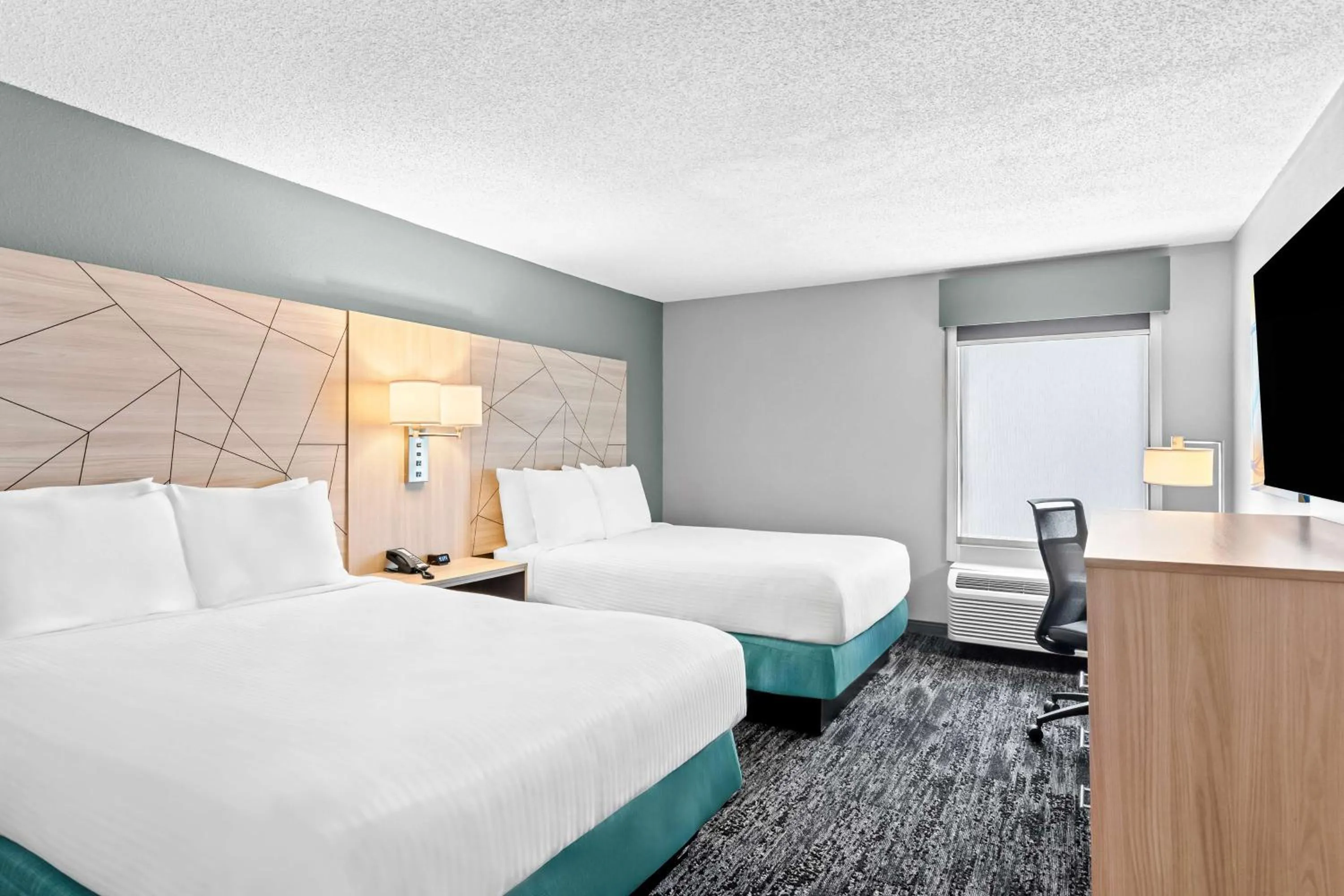 Bedroom, Bed in Best Western Doswell Hotel