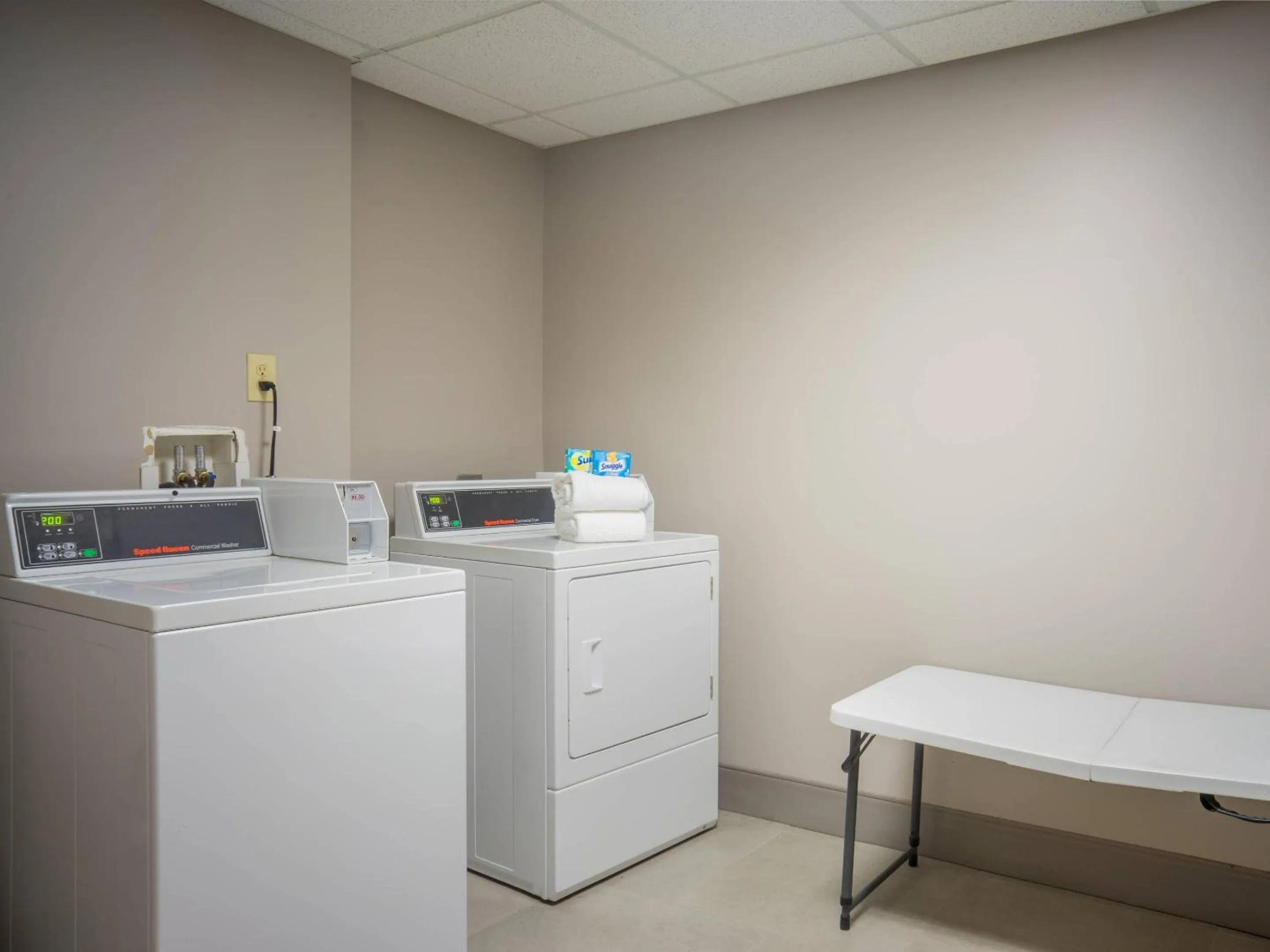 Other in Country Inn & Suites by Radisson, Doswell Kings Dominion , VA