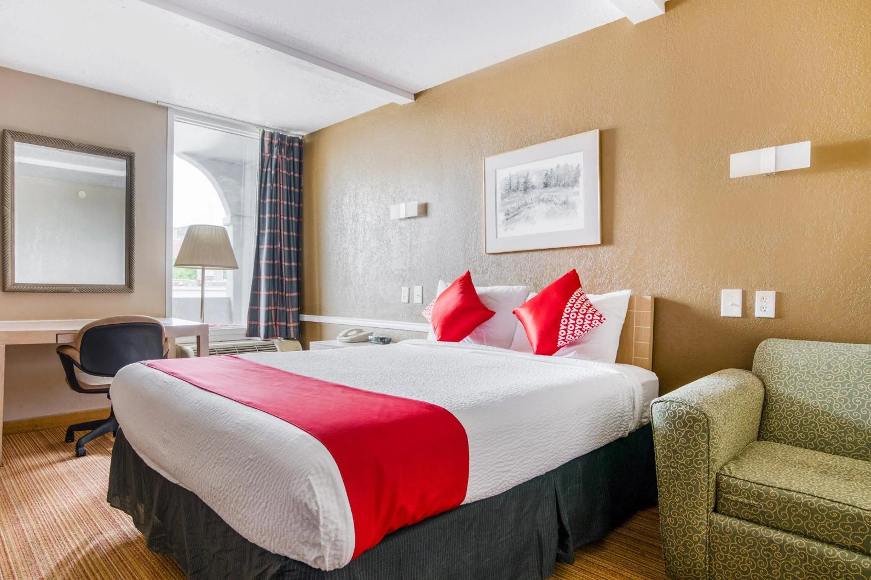 Bedroom, Bed in OYO Hotel Wichita Falls - Downtown