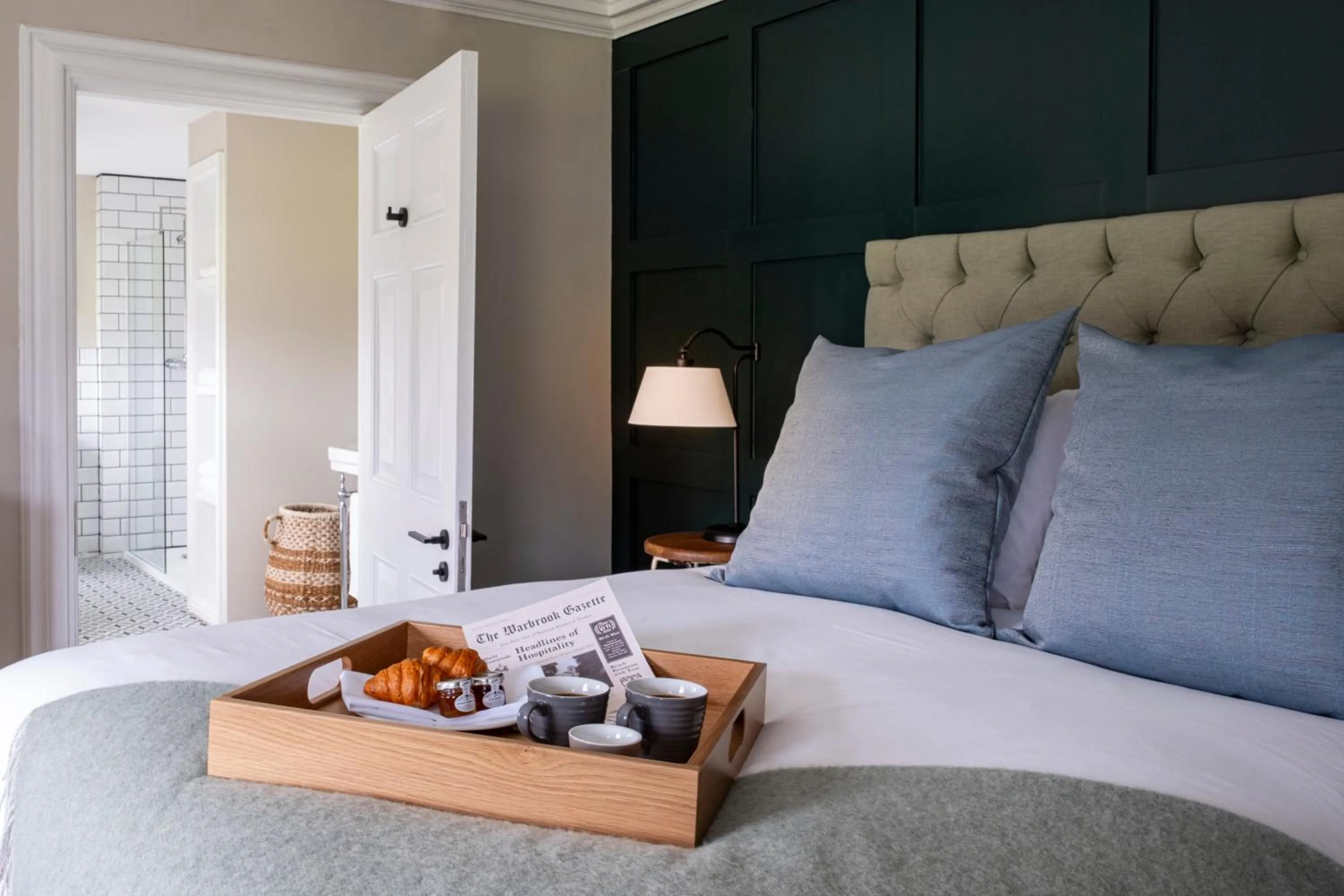 Bedroom, Bed in Warbrook House Heritage Hotel