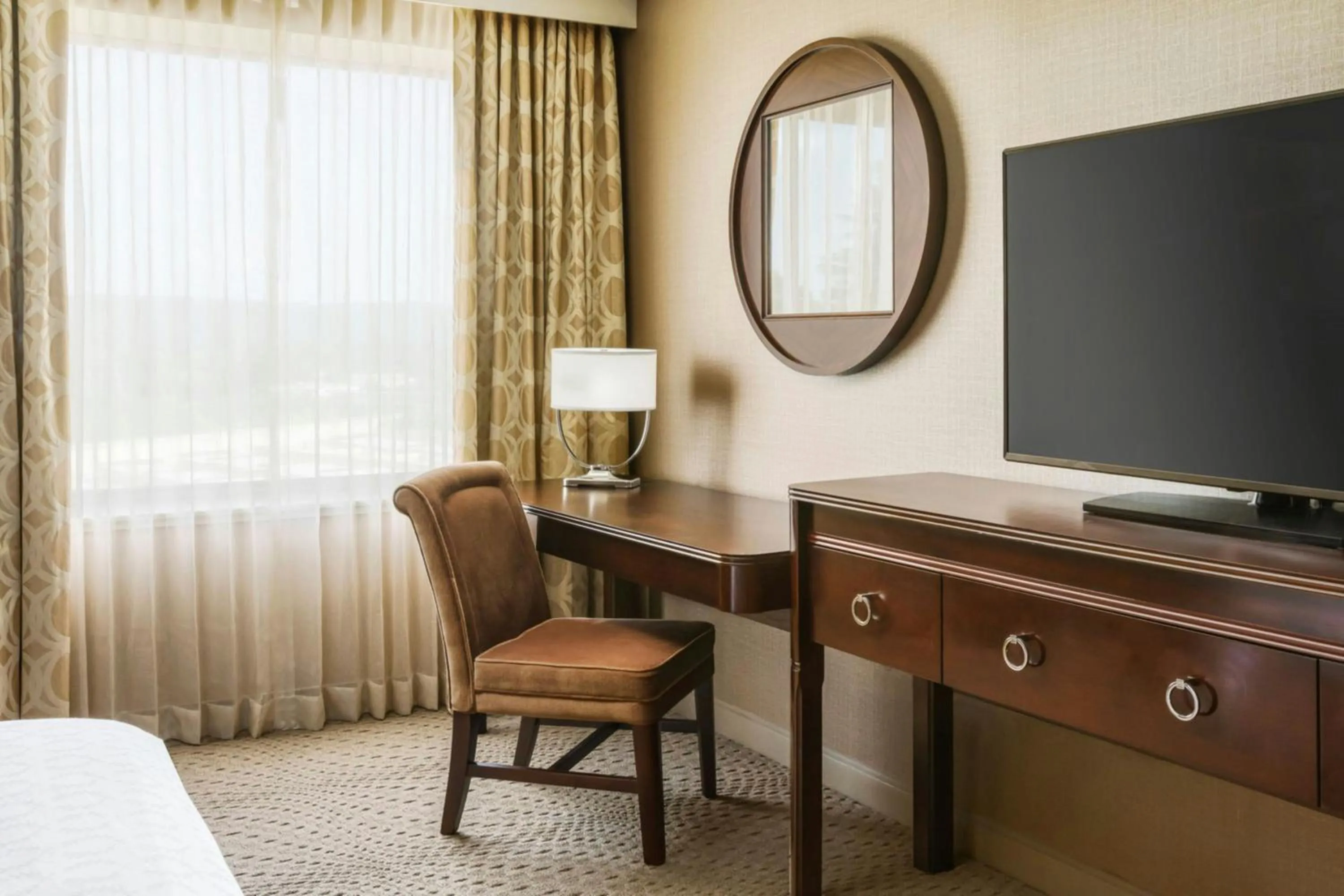 Photo of the whole room in Sheraton Great Valley Hotel