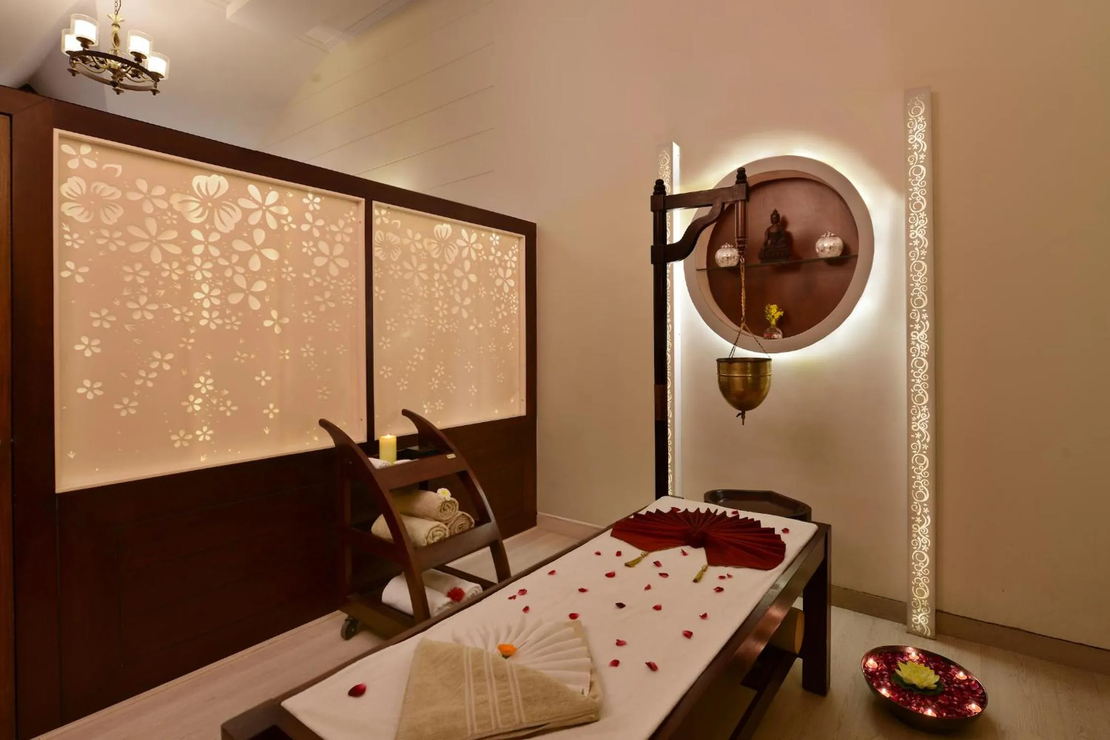 Massage in Shri Radha Brij Vasundhara Resort & Spa