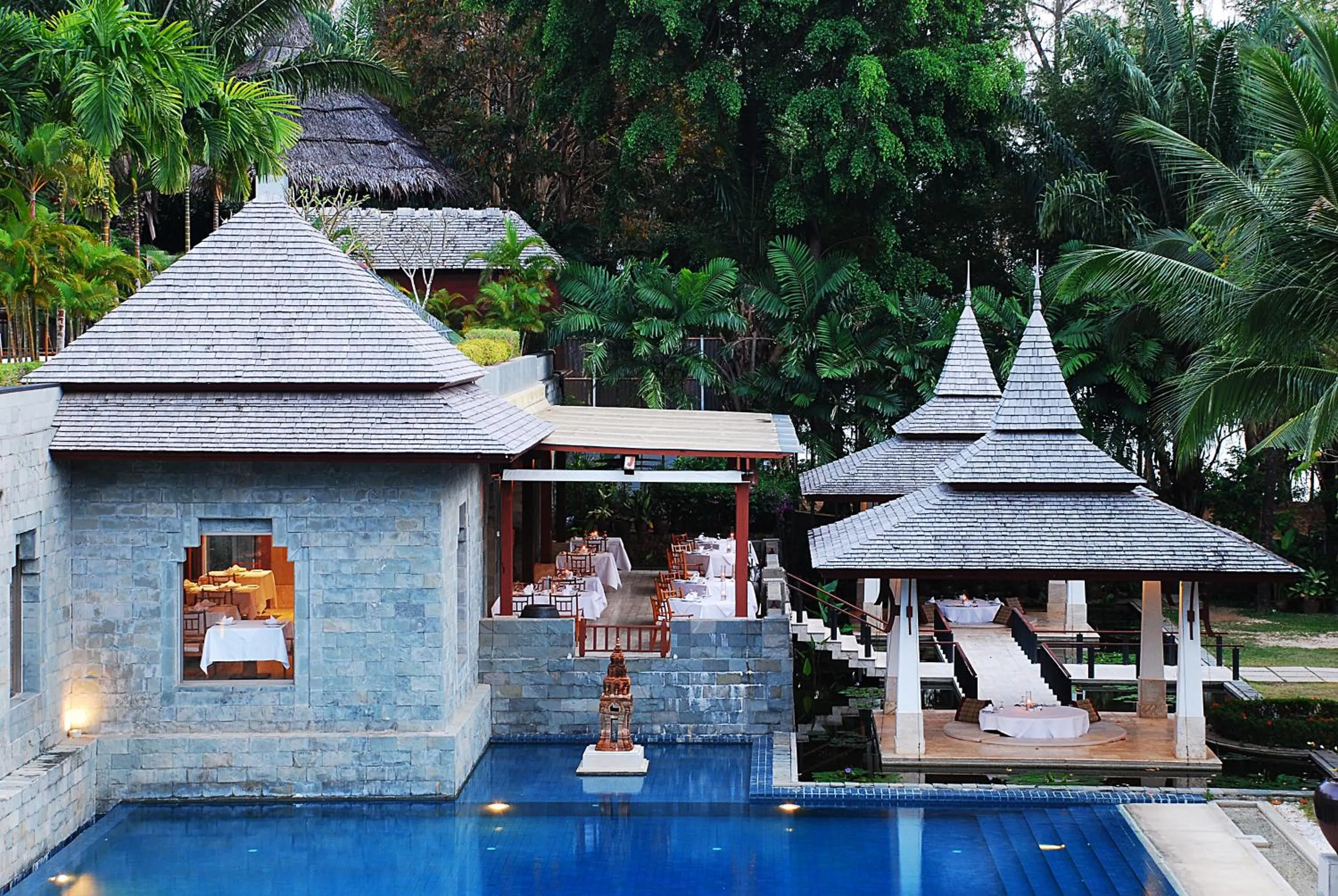 Restaurant/places to eat in Nakamanda Resort and Spa