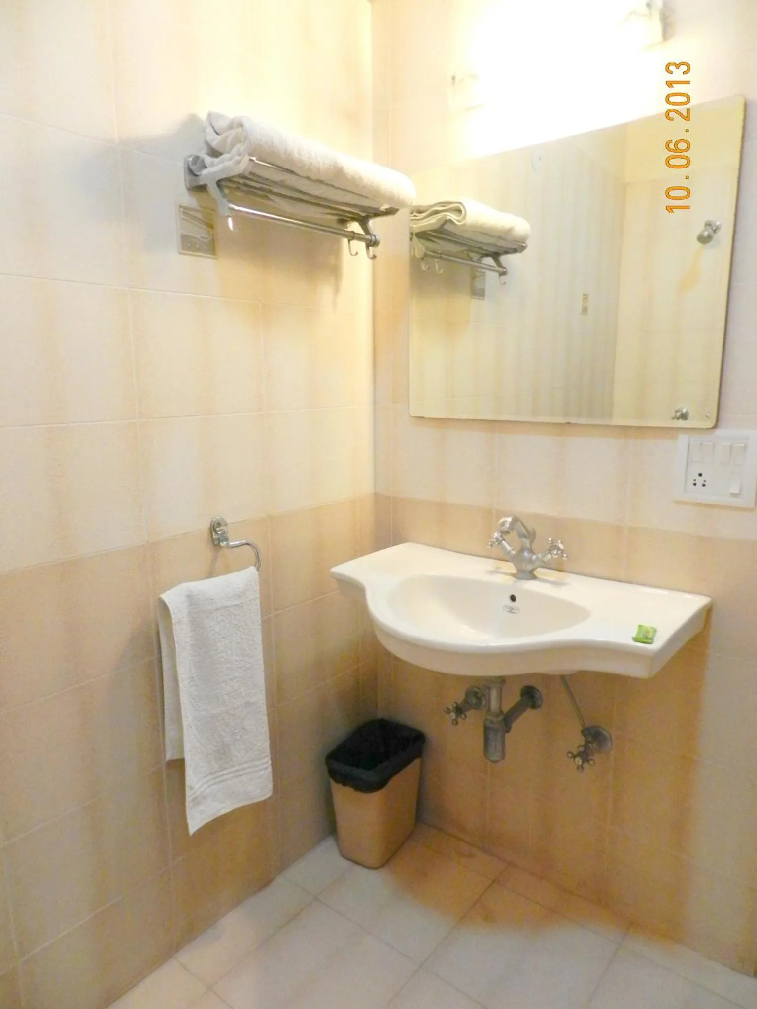 Bathroom in Hotel Tara Palace, Chandni Chowk