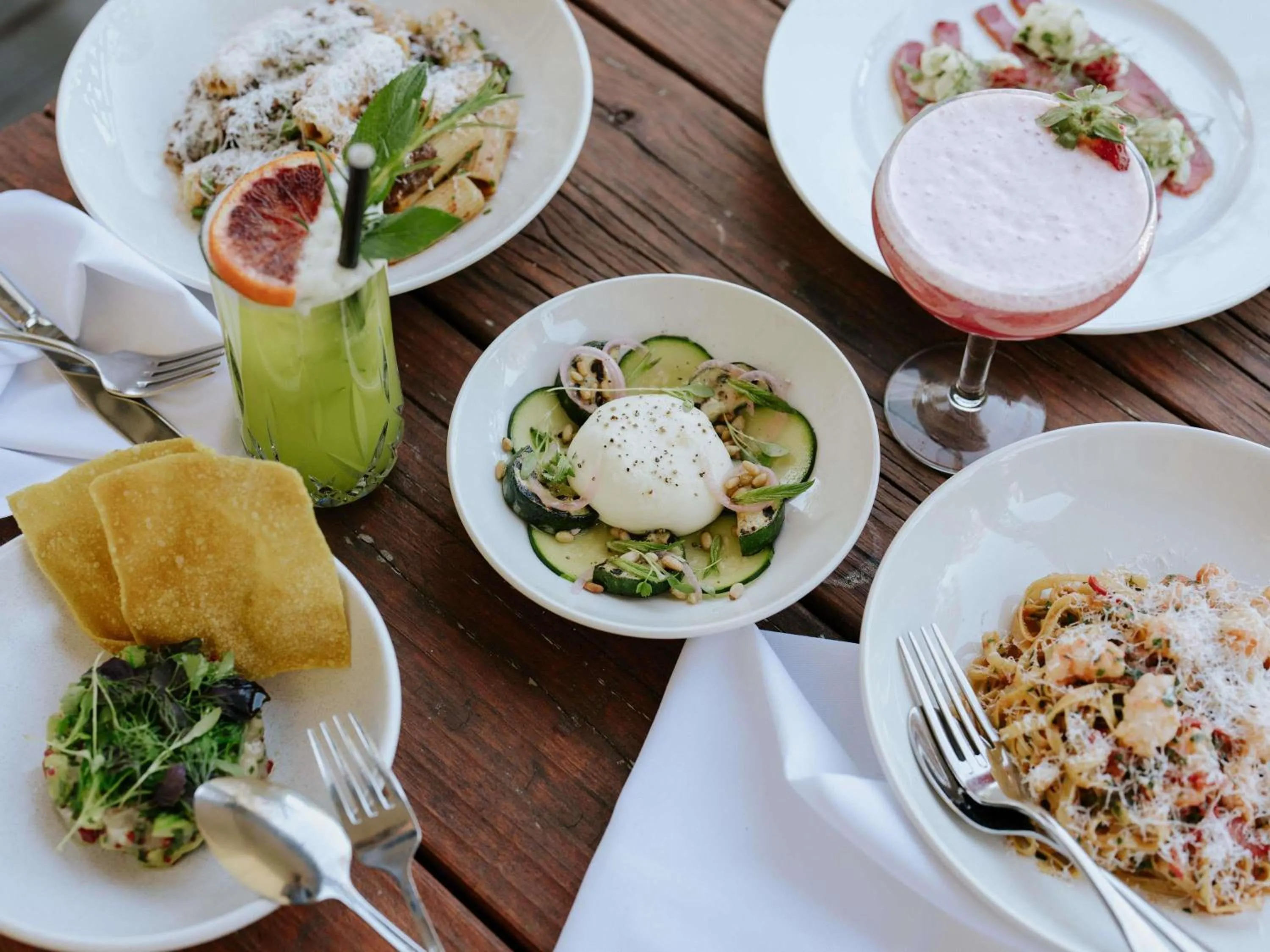 Restaurant/places to eat in Peppers Craigieburn Resort