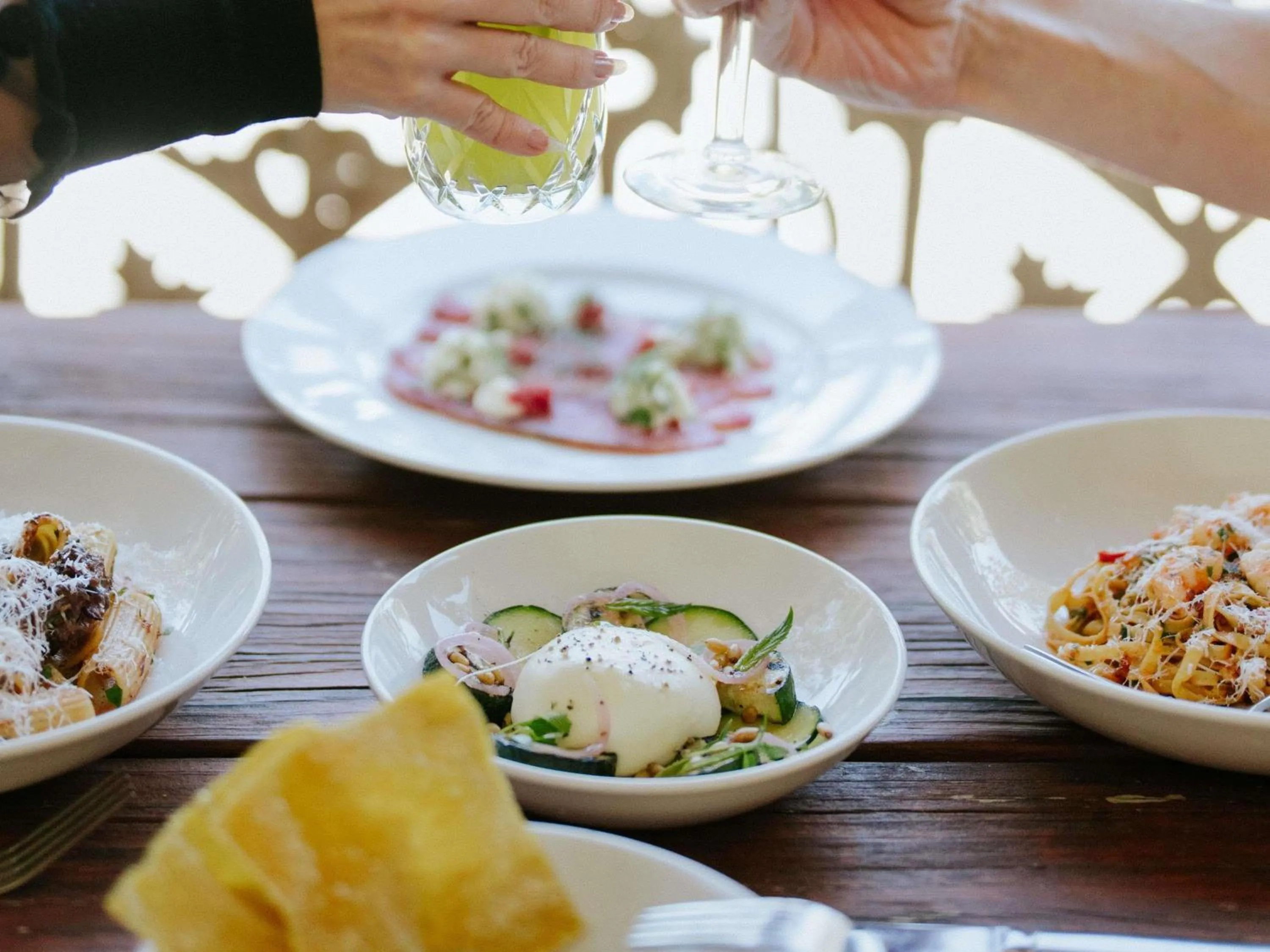 Restaurant/places to eat in Peppers Craigieburn Resort