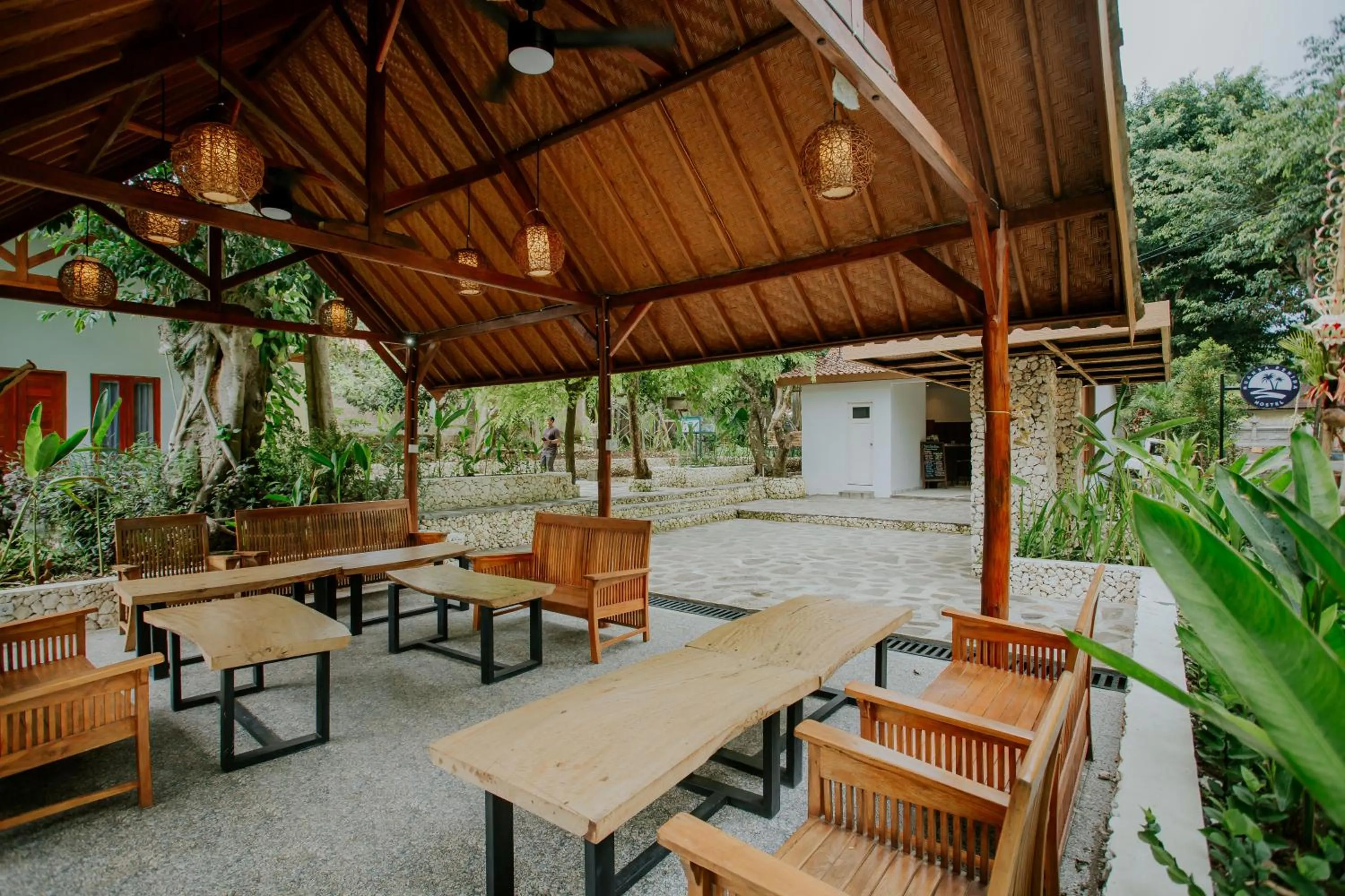 Property building in Nuansa Penida Hostel