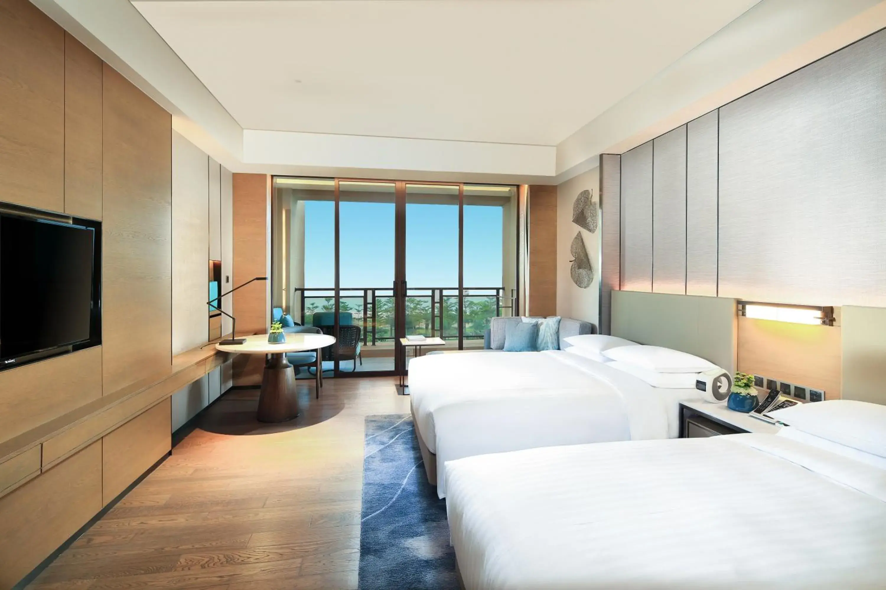 Double Room with Two Double Beds with Balcony and Ocean View in Xiamen Marriott Hotel & Conference Centre Double Room with Two Double Beds with Balcony and Ocean View in Xiamen Marriott Hotel & Conference Centre