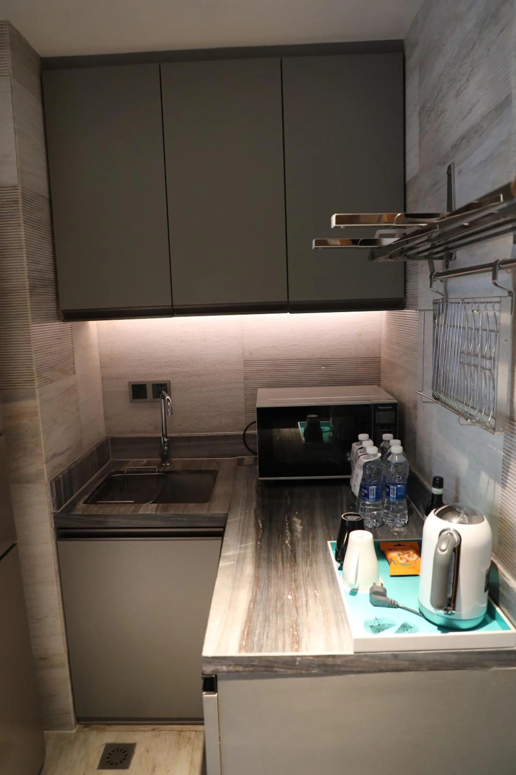 Kitchen or kitchenette in Xiamen Marriott Hotel & Conference Centre