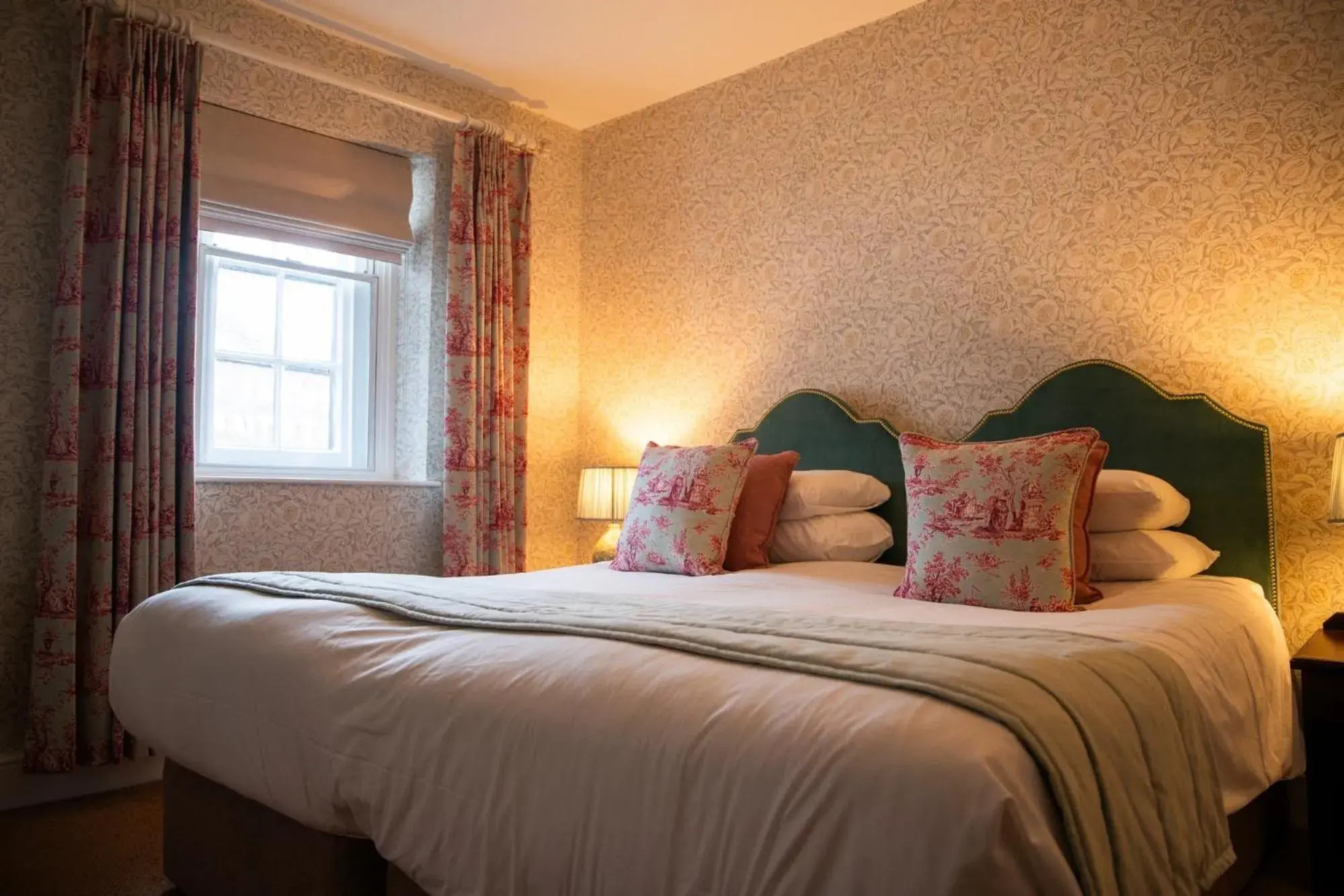 Superior Double Room in Three Salmons Hotel Superior Double Room in Three Salmons Hotel