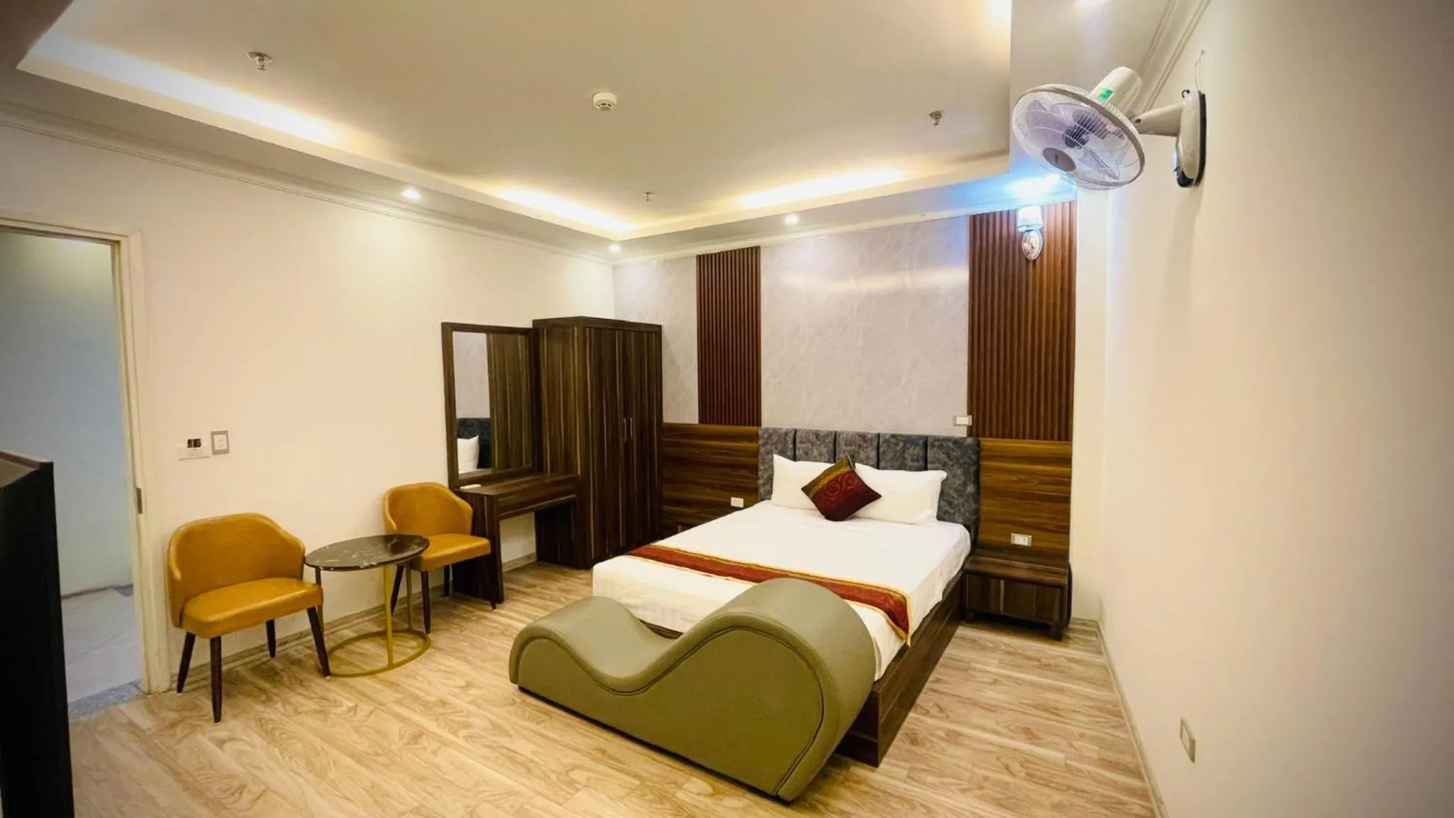 Bed in Win Villa Hotel & Apartment