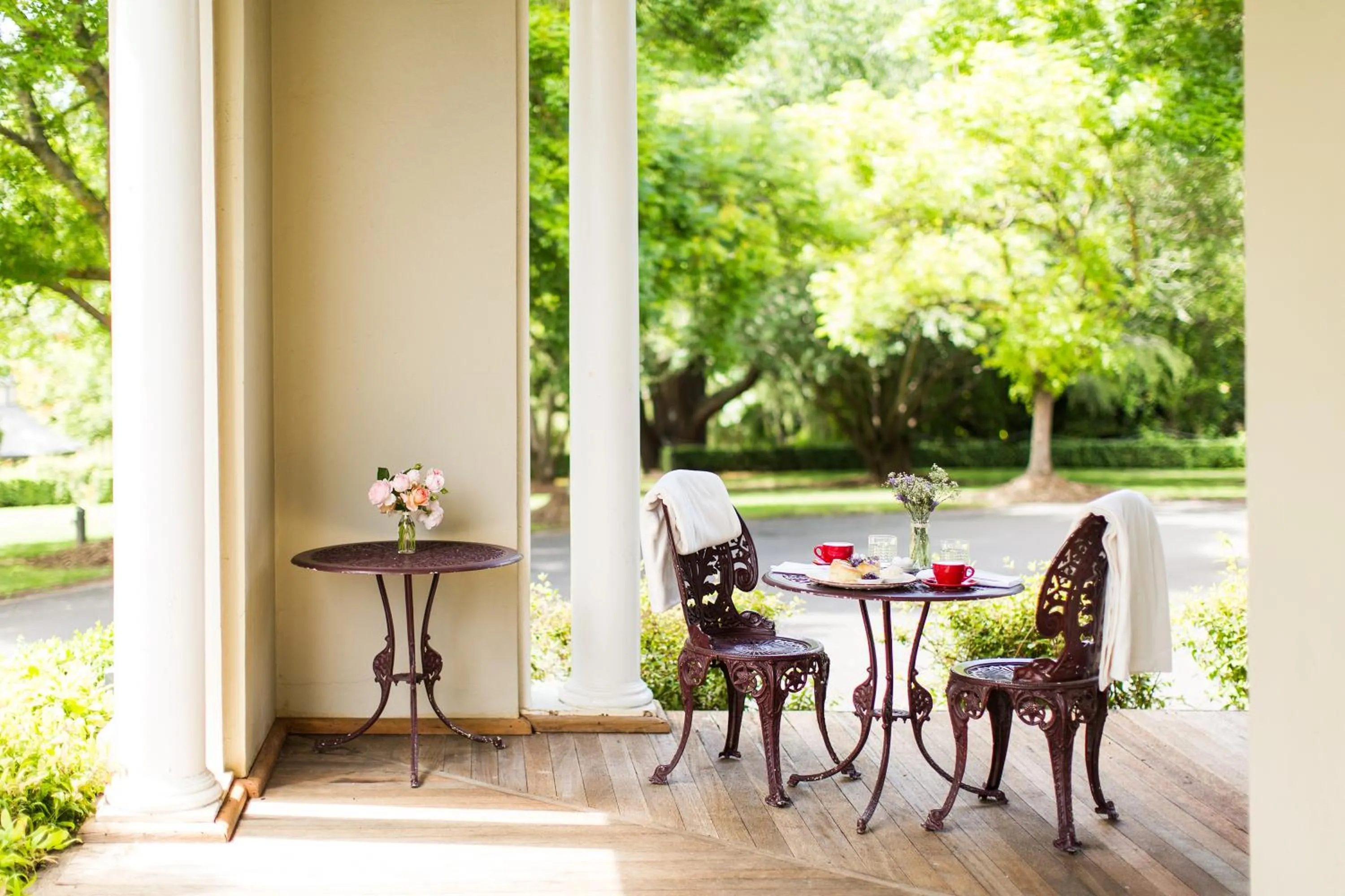 Restaurant/places to eat in Peppers Manor House