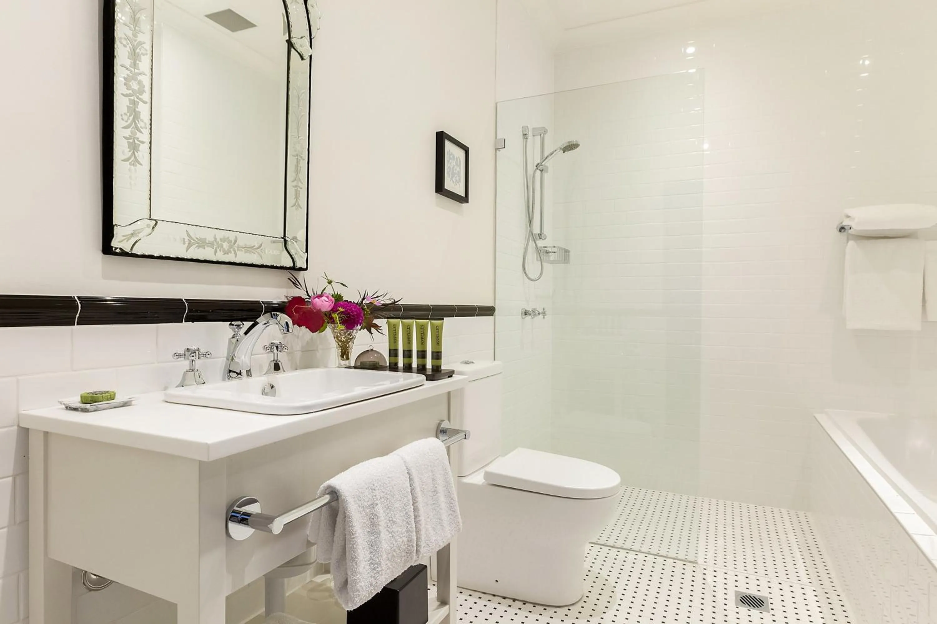 Bathroom in Peppers Manor House