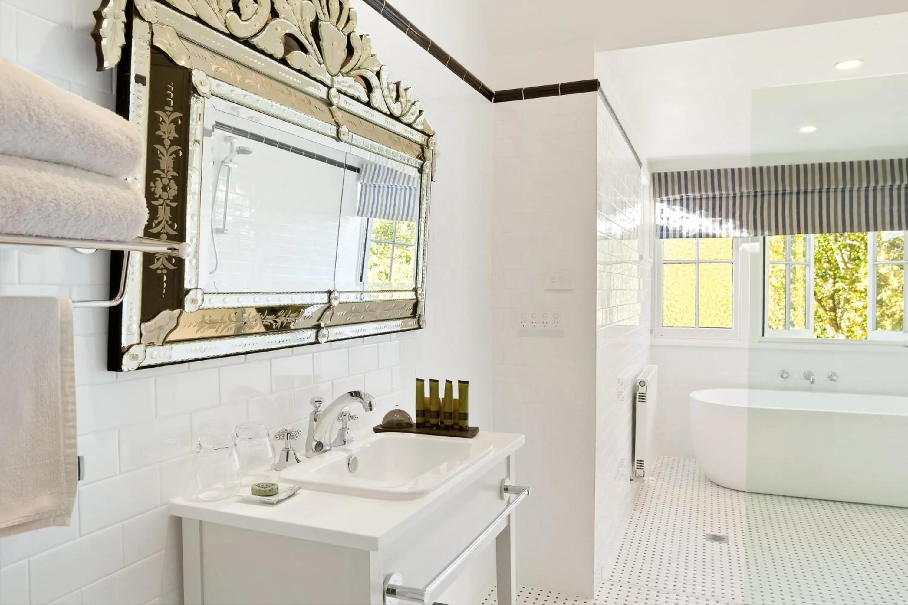 Bathroom in Peppers Manor House