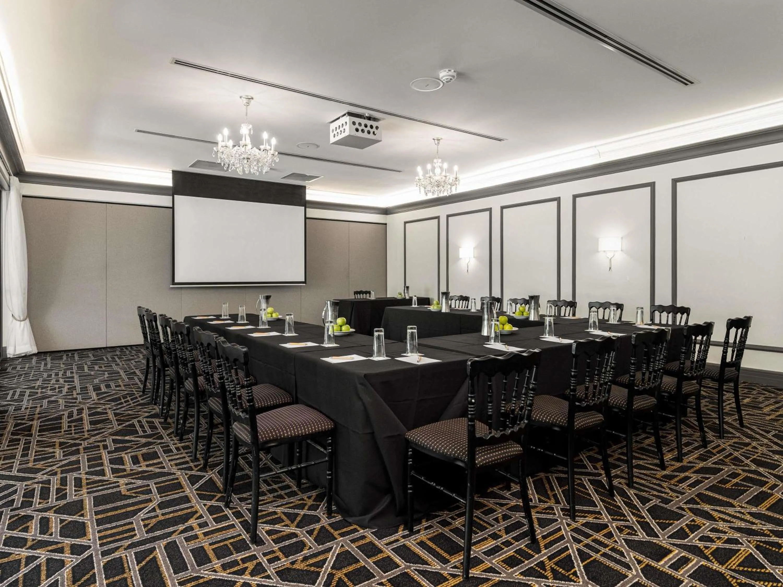 Meeting/conference room in Peppers Manor House