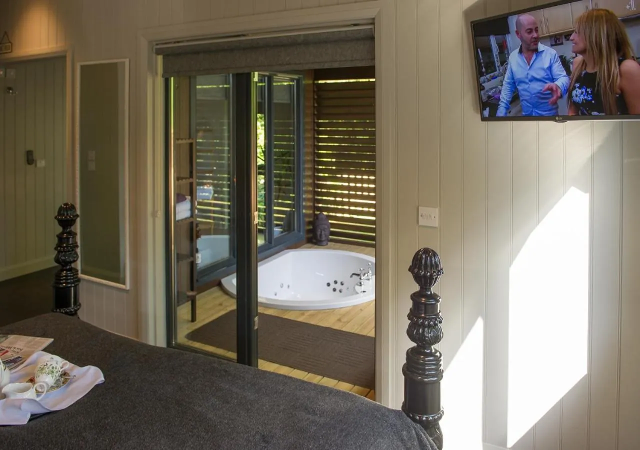 Bed in Broadoaks Boutique Country House