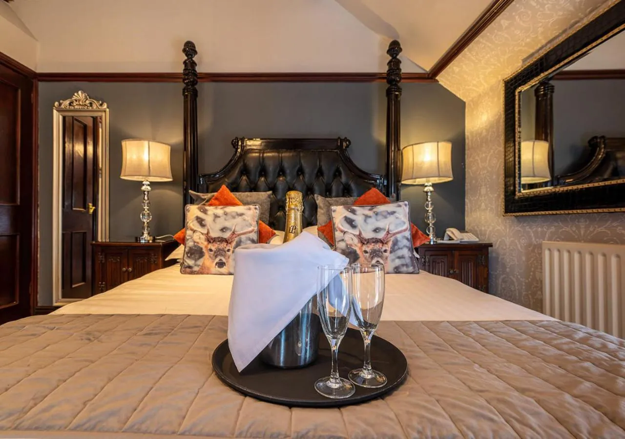 Bed in Broadoaks Boutique Country House