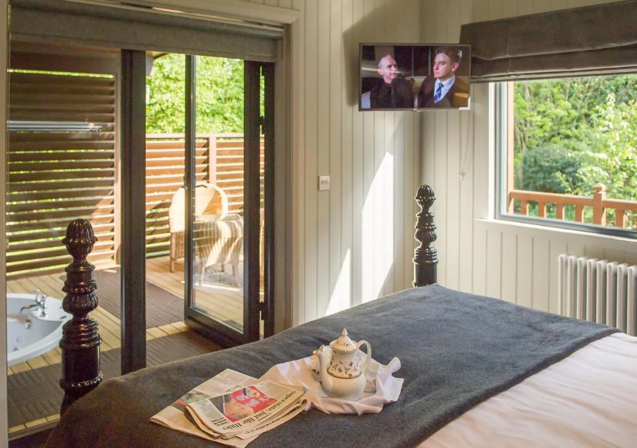 Bed in Broadoaks Boutique Country House