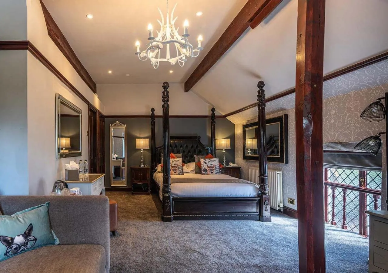 Bed in Broadoaks Boutique Country House