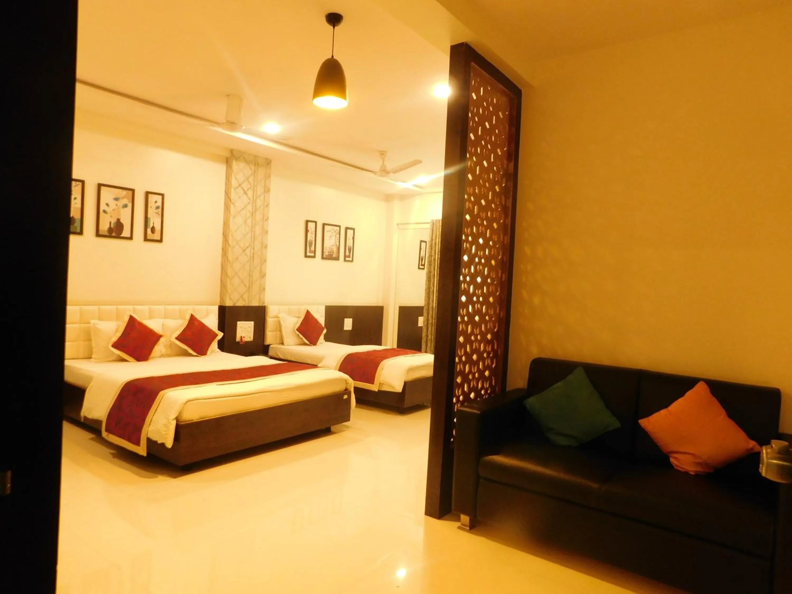 Photo of the whole room, Bed in Hotel Neem Tree