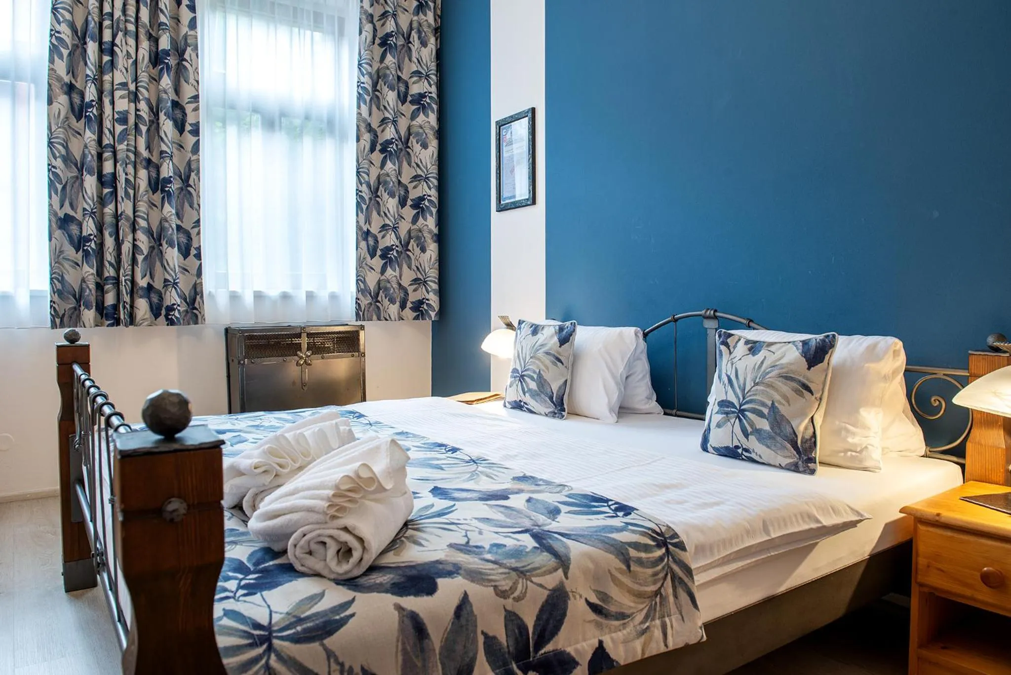 Bed in Residence Hattrick