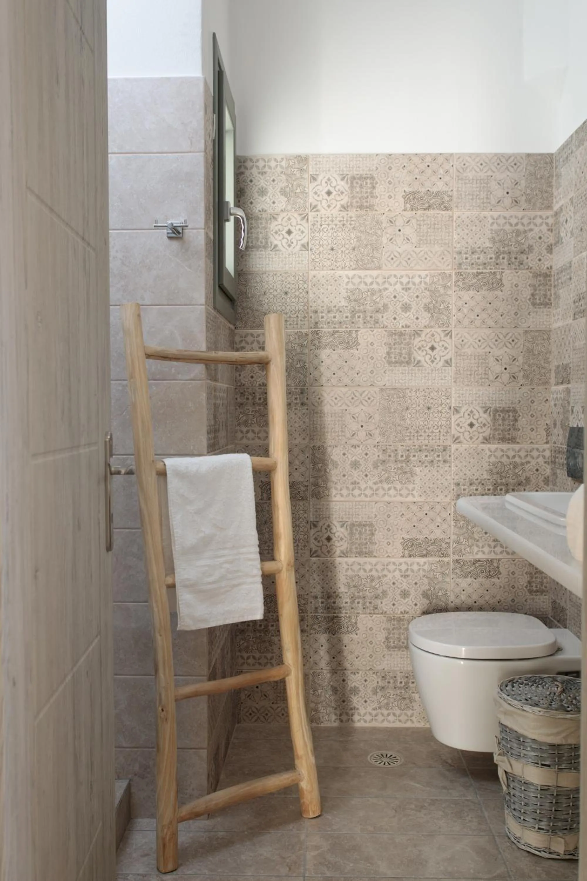 Bathroom in Sweet Home Naxos