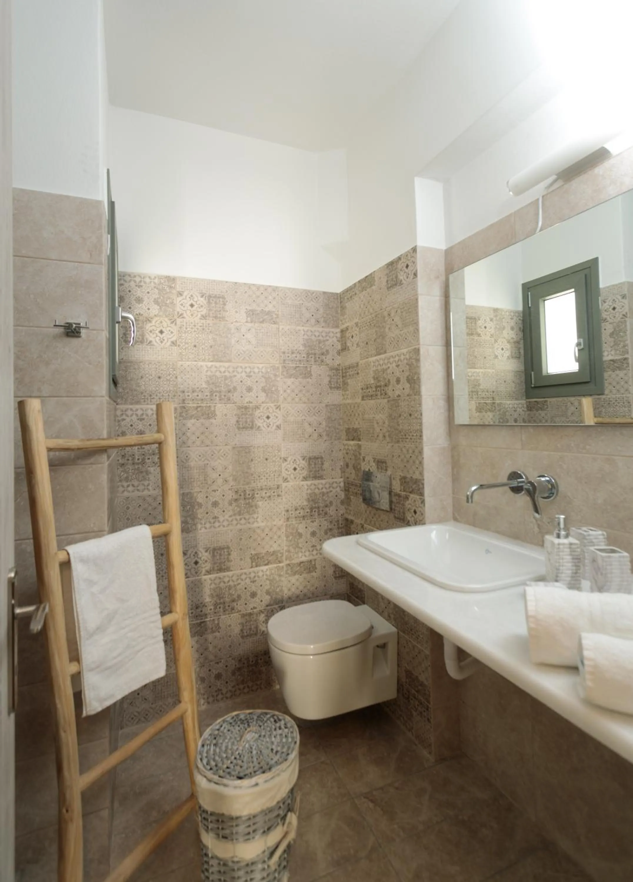 Bathroom in Sweet Home Naxos