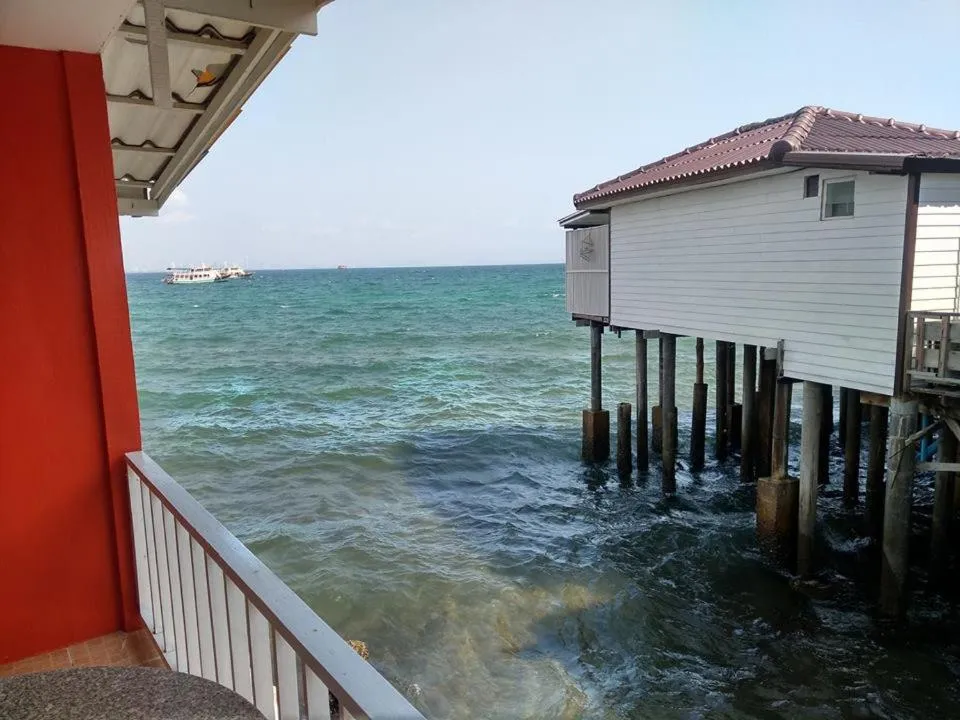 Sea view in Lareena Resort Koh Larn Pattaya