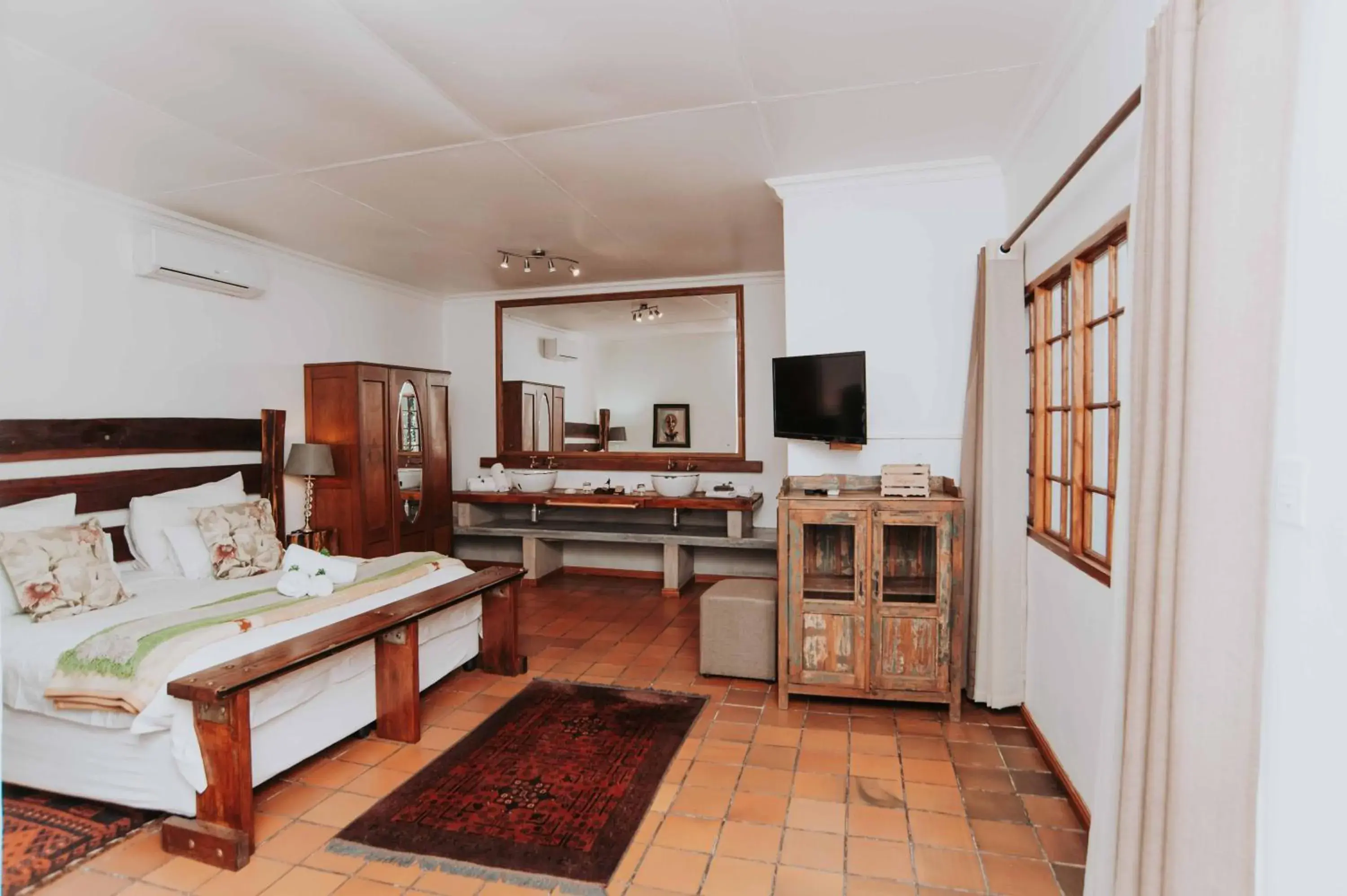Suite - single occupancy in Upington African Vineyard Boutique Hotel & SPA Suite - single occupancy in Upington African Vineyard Boutique Hotel & SPA